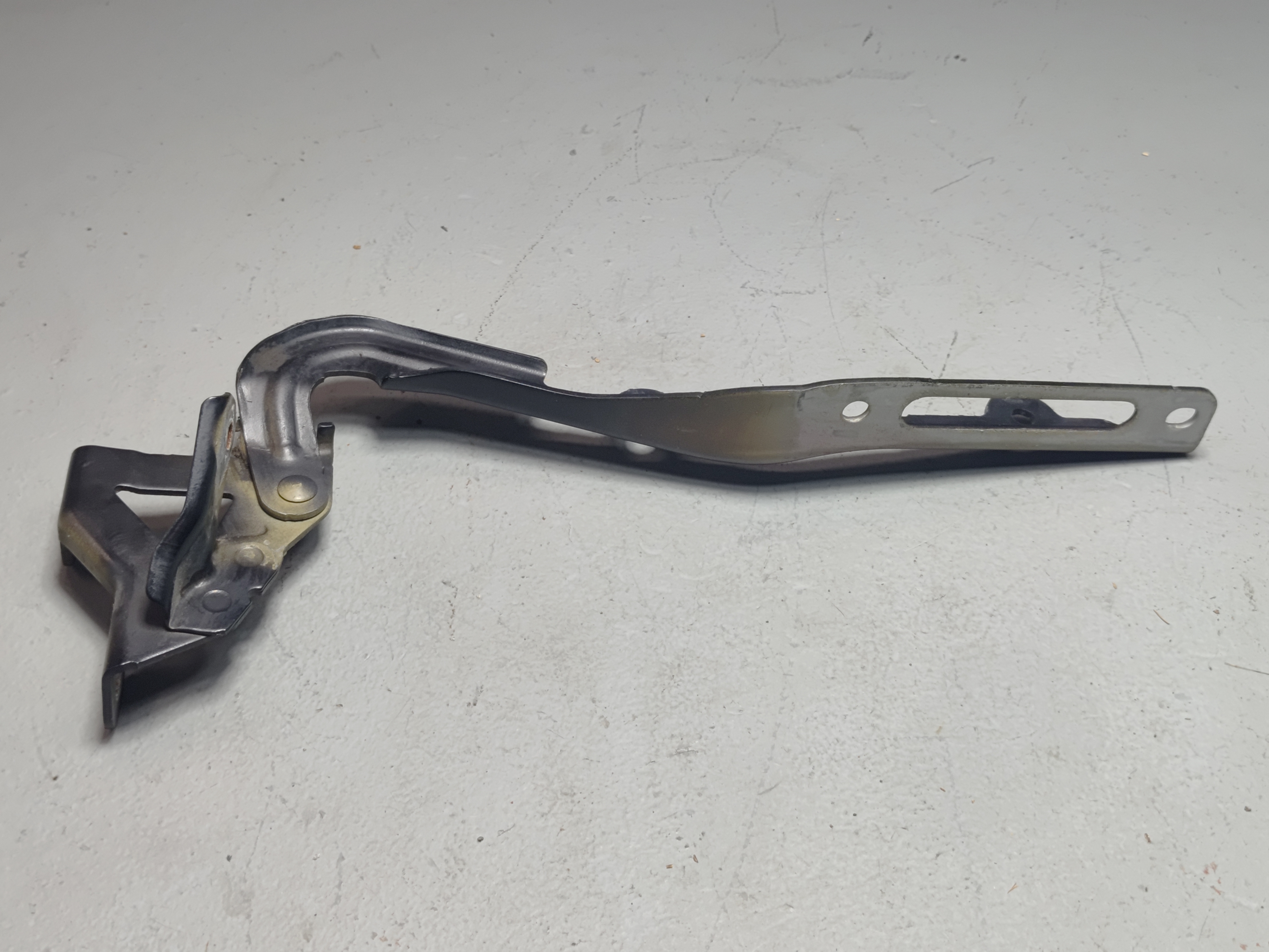 HONDA PILOT HOOD BONNET FRONT RIGHT PASSENGER SIDE HINGE  2016-2022 OEM NH731P