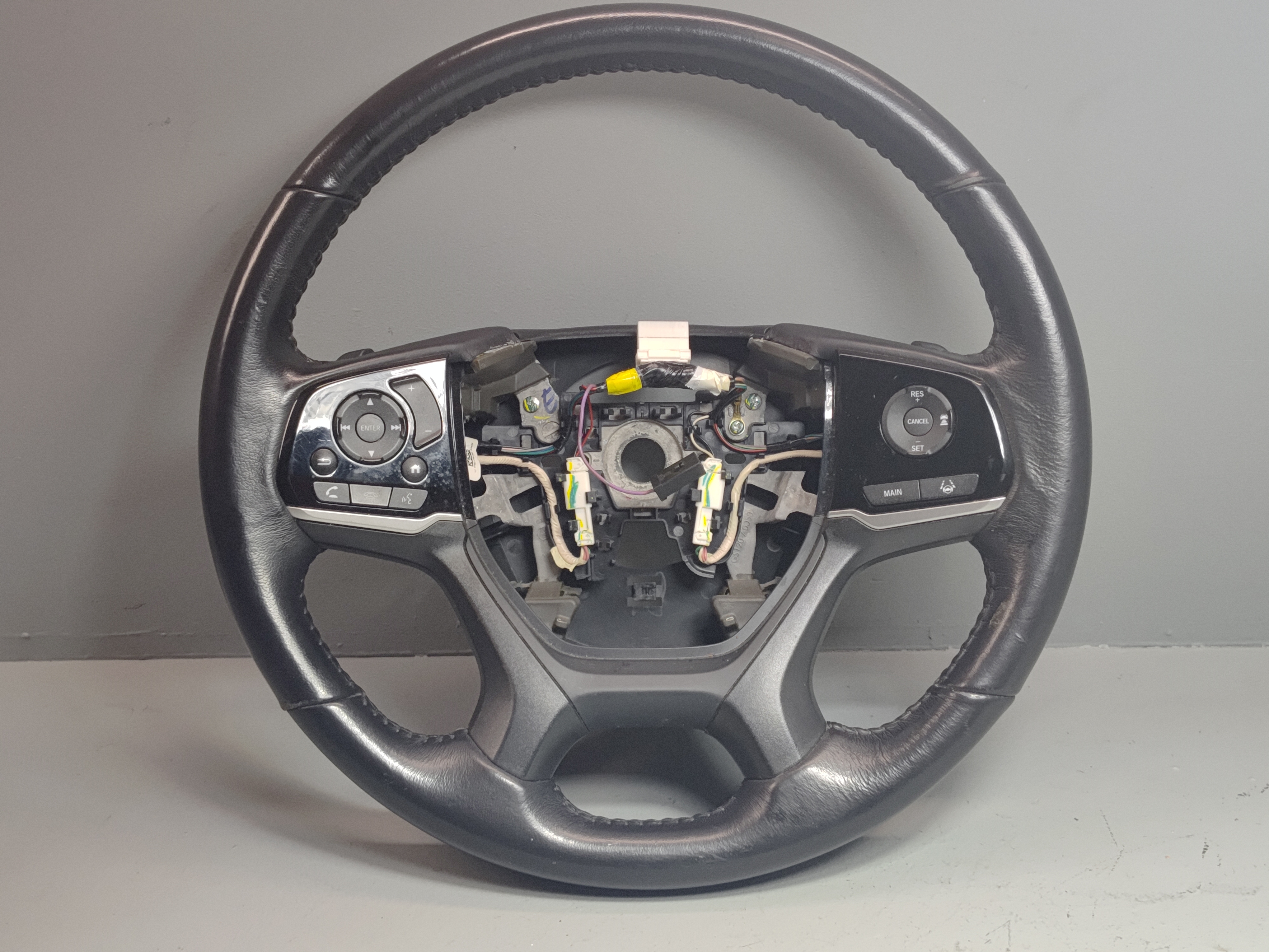 2019 - 2022 HONDA PILOT STEERING WHEEL W/ SWITCH BUTTON OEM