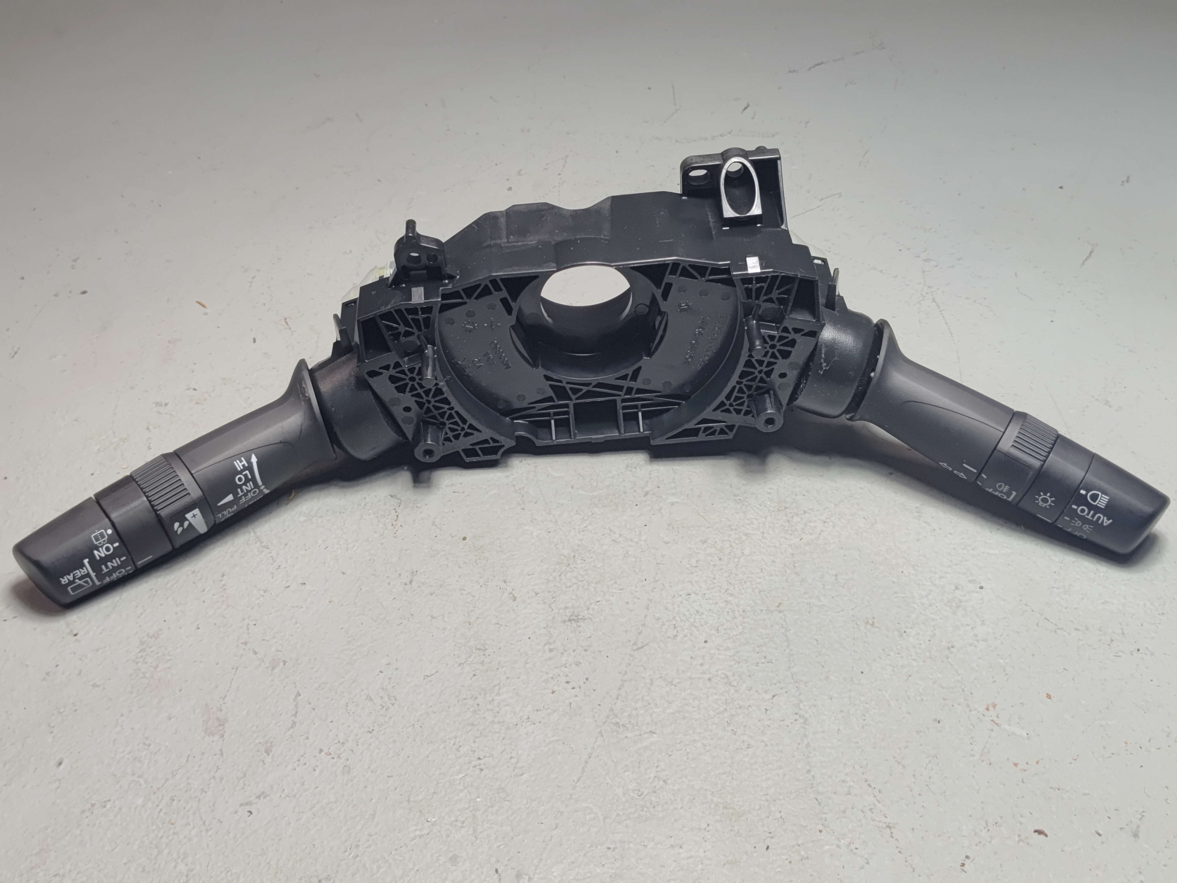 2019-2022 HONDA PILOT STEERING COLUMN MULTIFUNCTION SWITCH & BRACKET OEM