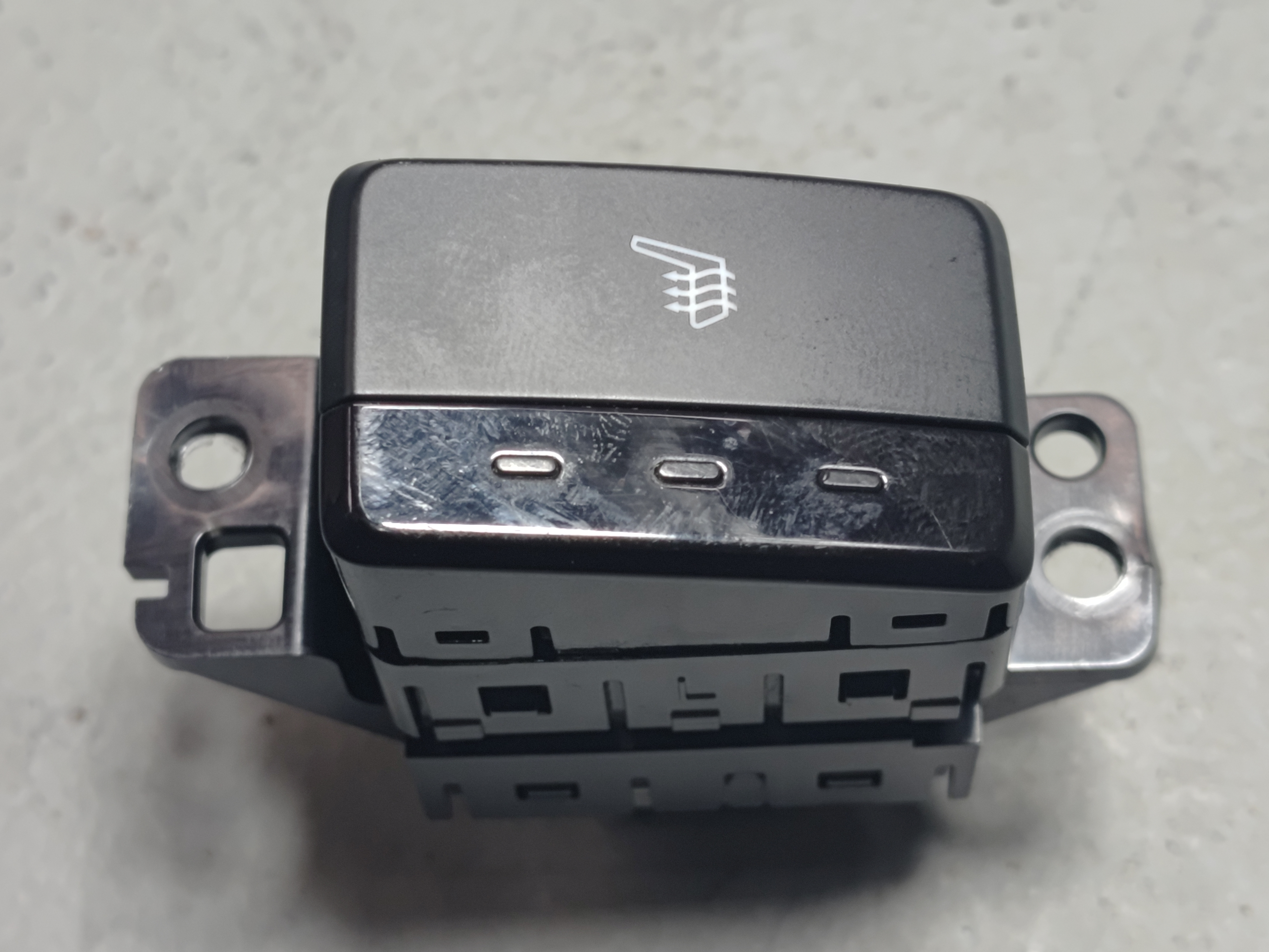 2019-2022 HONDA PILOT DASHBOARD LEFT DRIVER SIDE SEAT HEAT HEATER SWITCH OEM