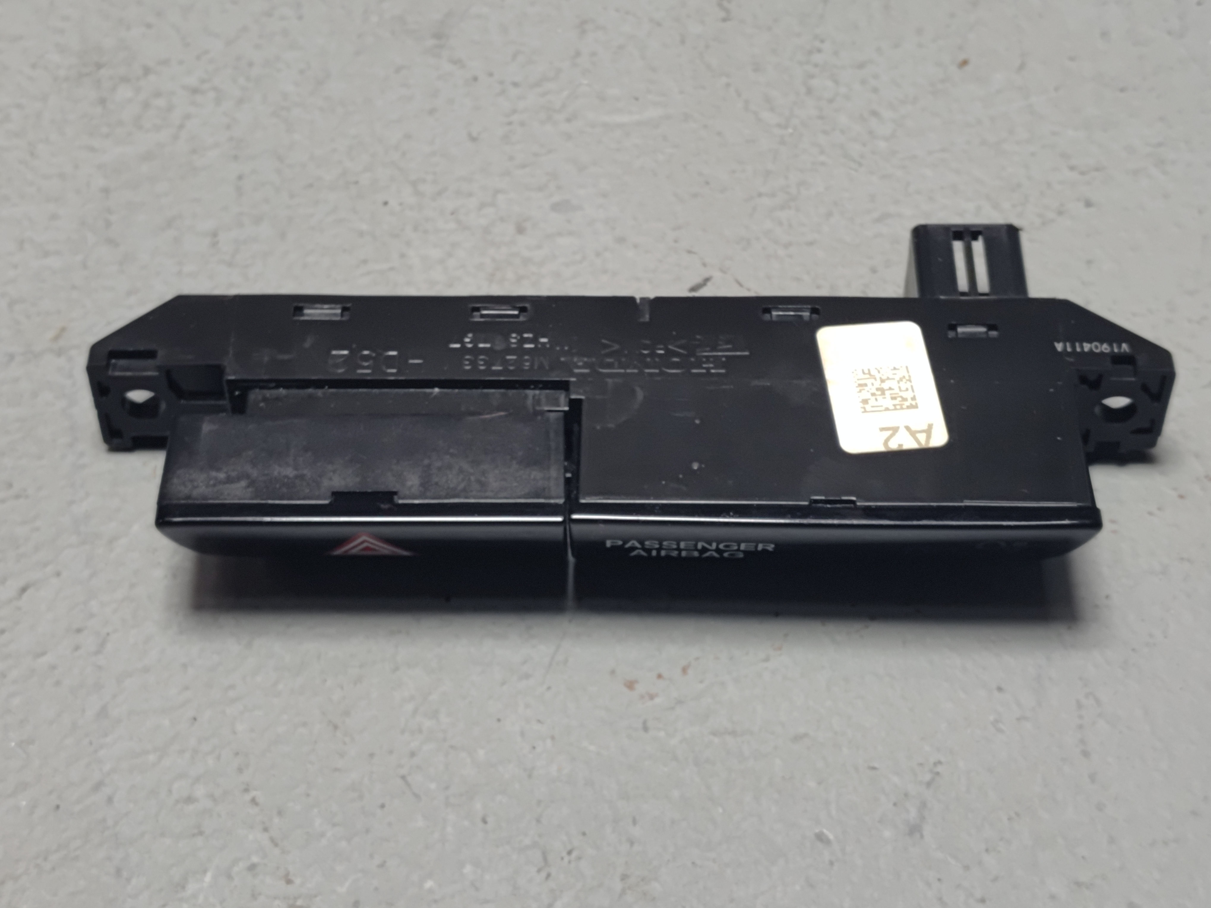 2019-2025 Honda Passport Center Dash Pocket Hazard Warning Switch Indicator OEM