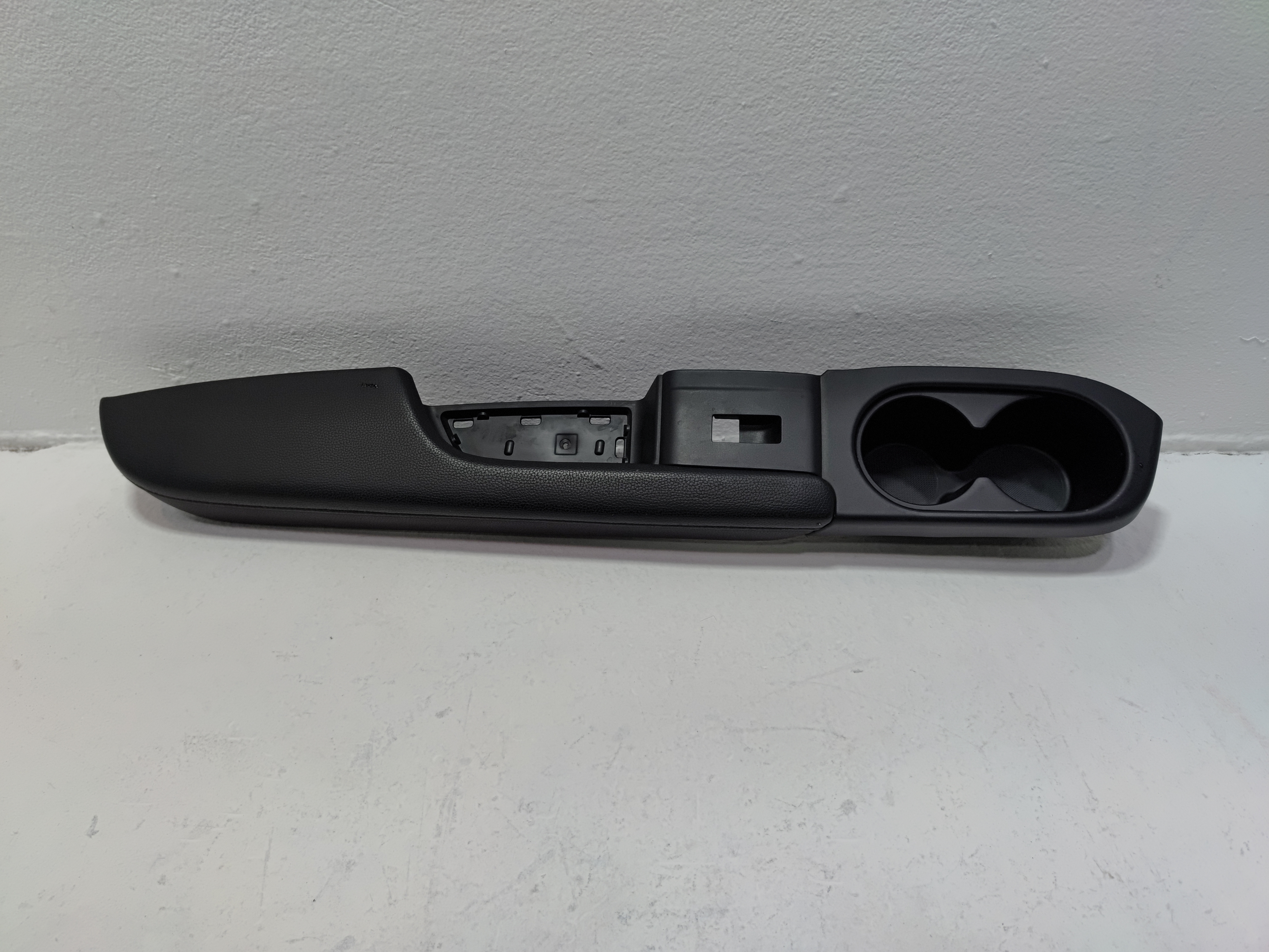 2016-2022 HONDA PILOT PASSPORT REAR DRIVER DOOR INTERIOR PANEL ARMREST TRIM OEM