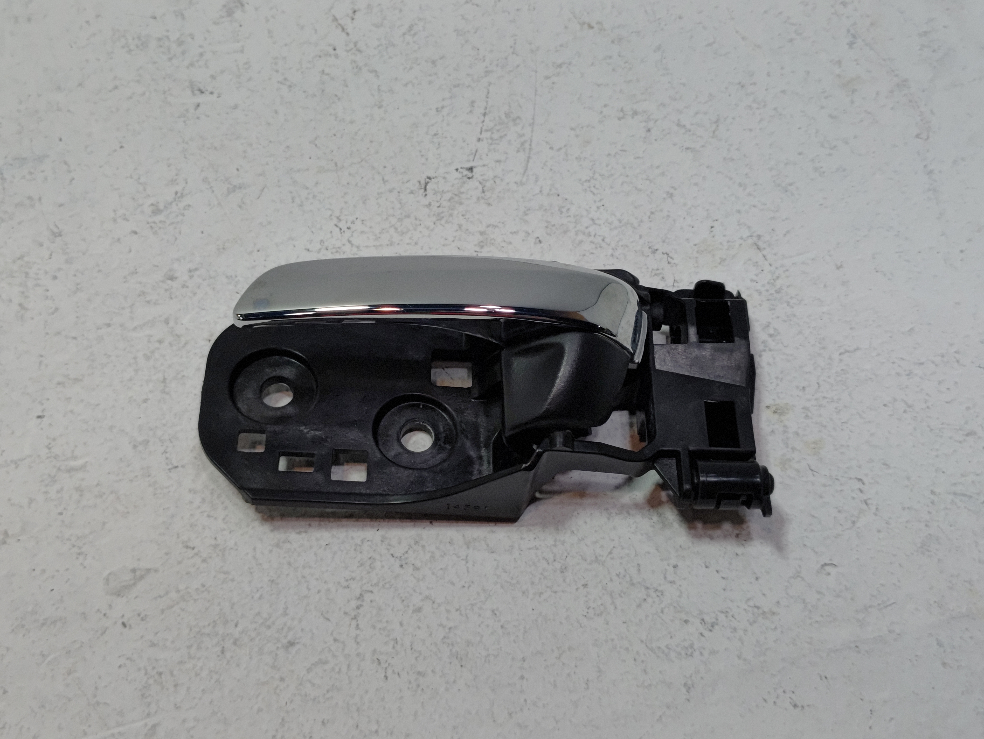 HONDA PILOT FRONT OR REAR DRIVER SIDE INTERIOR DOOR INNER HANDLE OEM 2016-2022