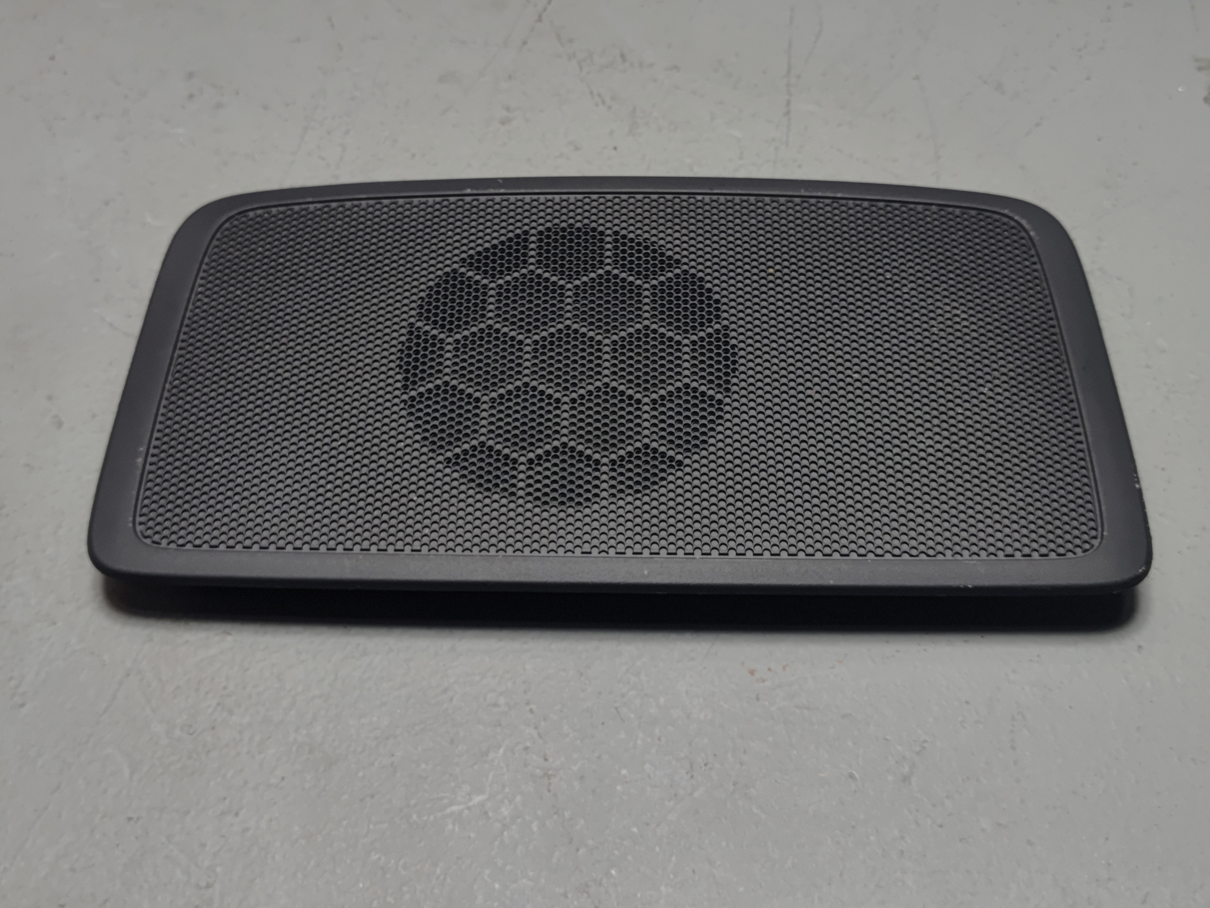 2016-2023 HONDA PILOT DASH DASHBOARD CENTER AUDIO SPEAKER GRILLE COVER OEM