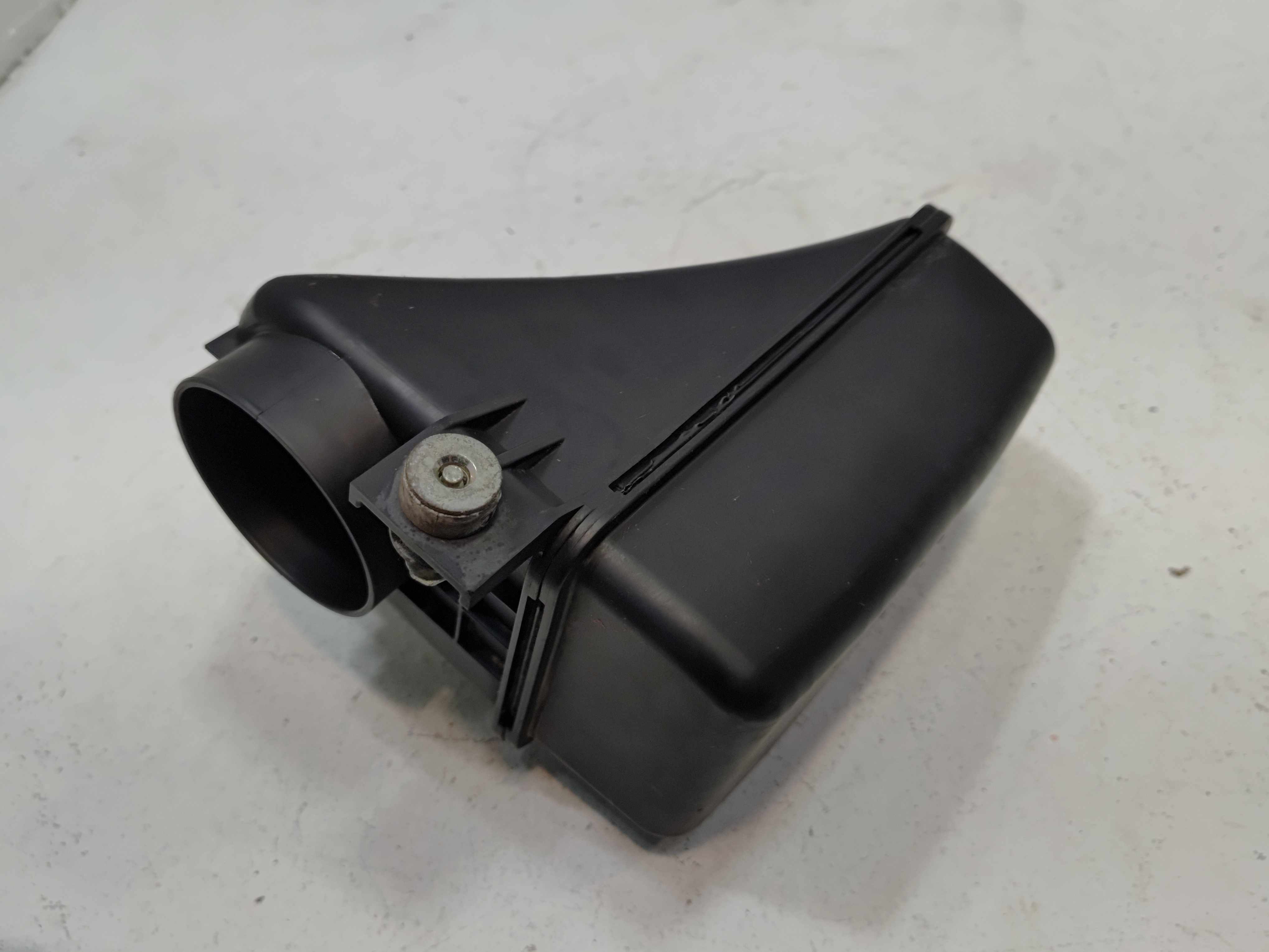 2019-25 Honda Passport 3.5L Engine Air Intake Cleaner Resonator Chamber Box OEM