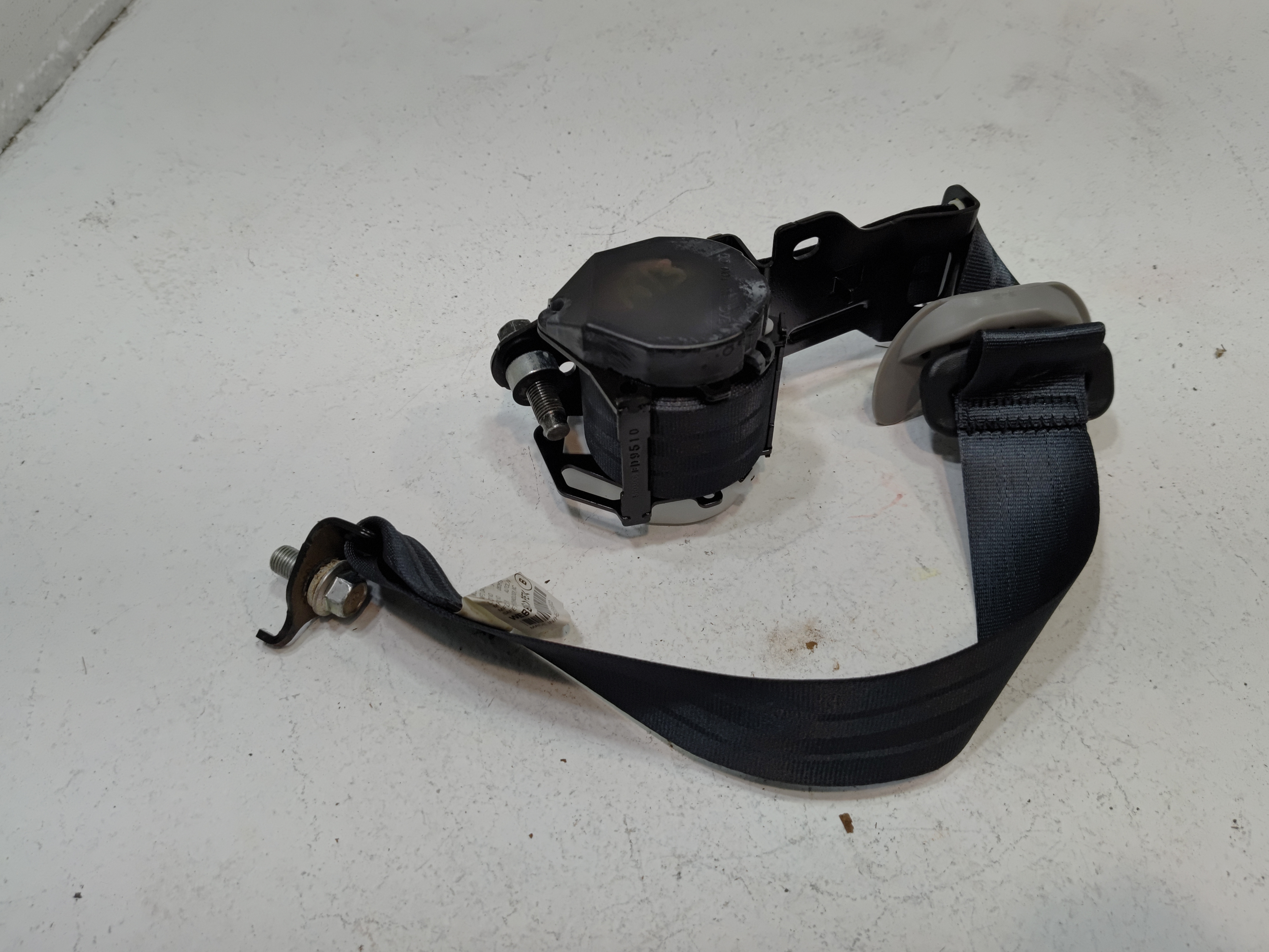 16-2022 HONDA PILOT REAR 3RD ROW PASSENGER SIDE SEAT BELT SEATBELT RETRACTOR OEM