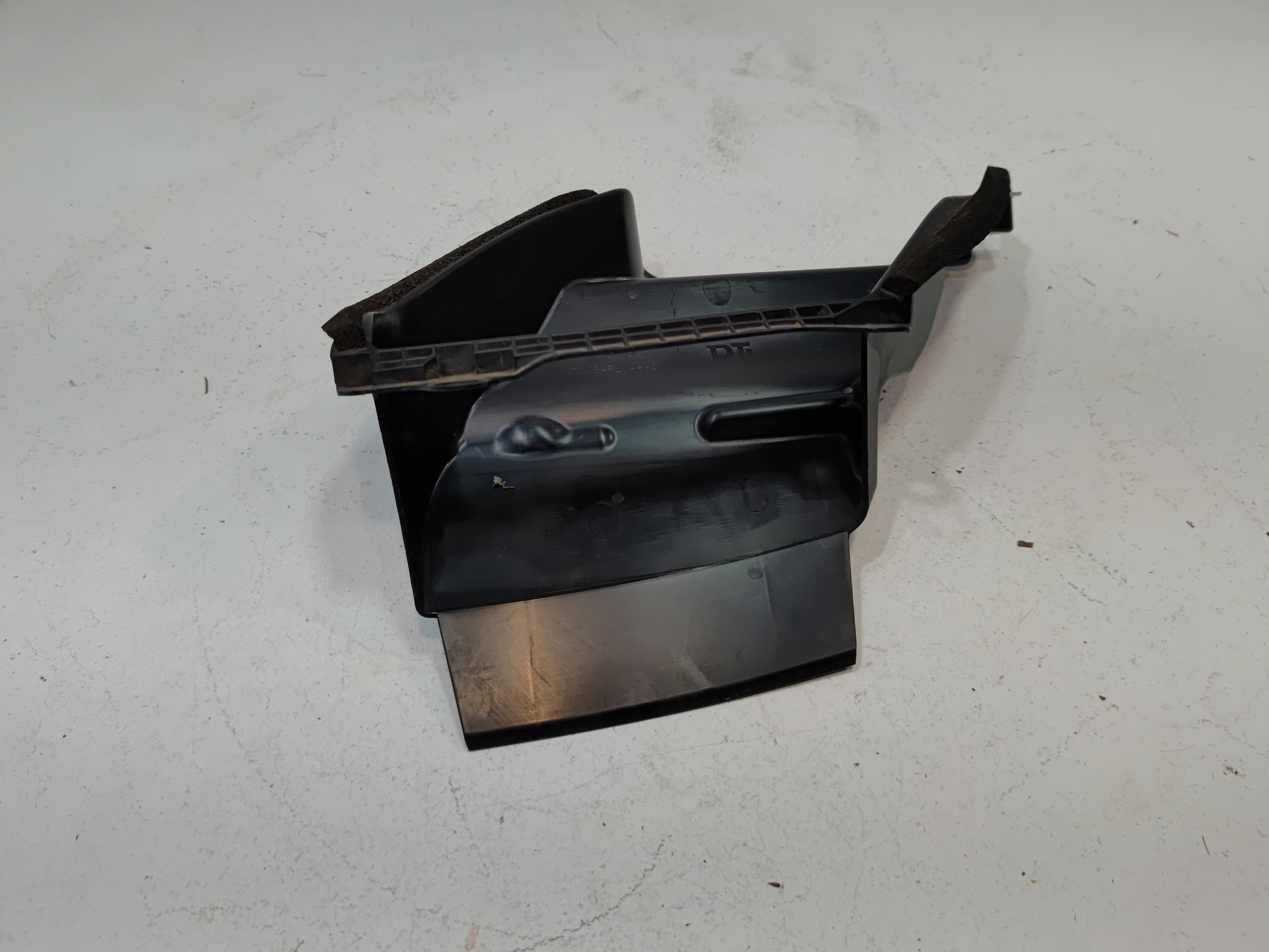 2016-2022 Honda Pilot 3.5L Engine Air Cleaner Filter Intake Inlet Duct Guide OEM