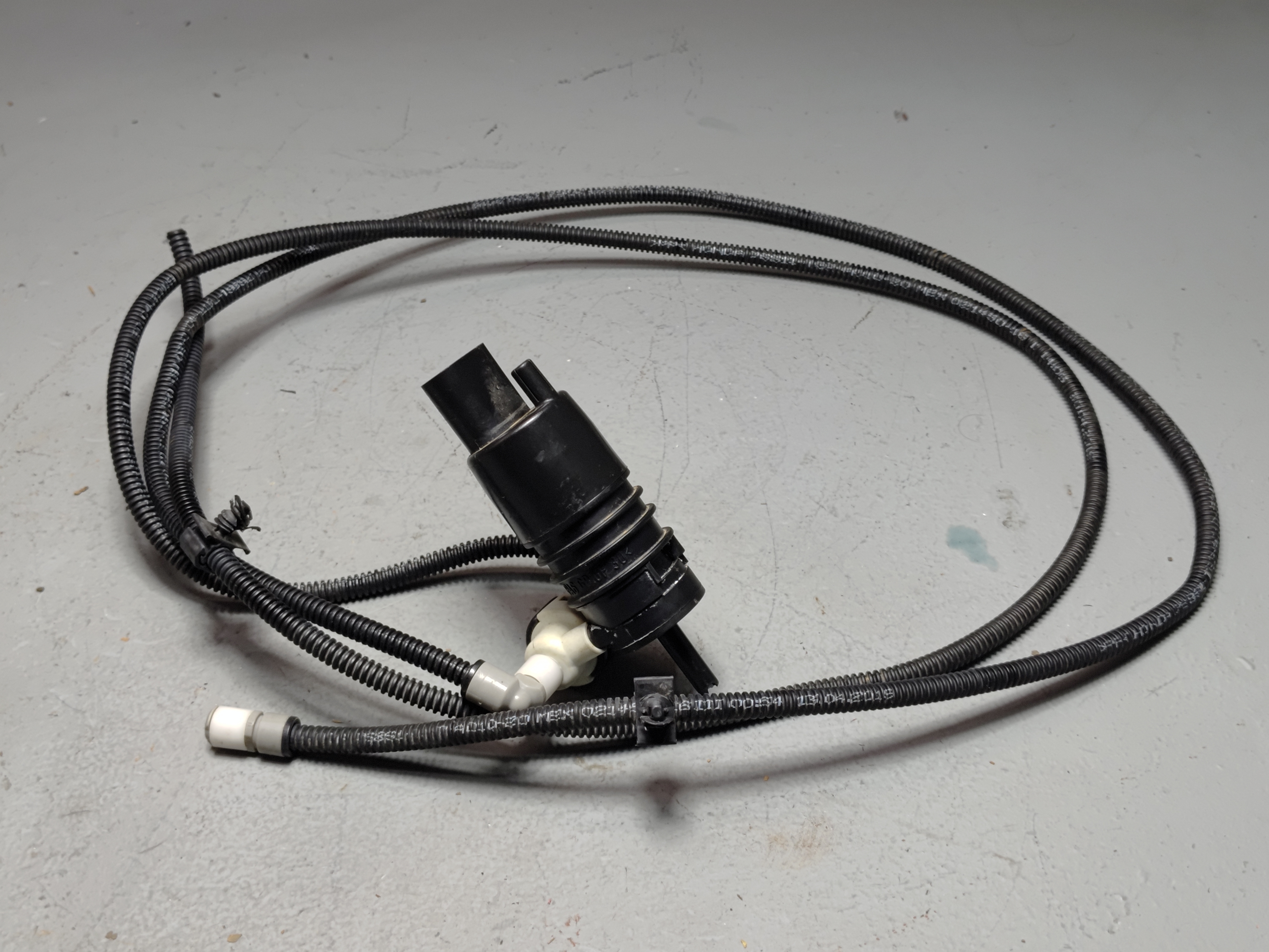 2019-2025 Honda Passport Front Windshield Wiper Washer Reservoir Pump Motor OEM