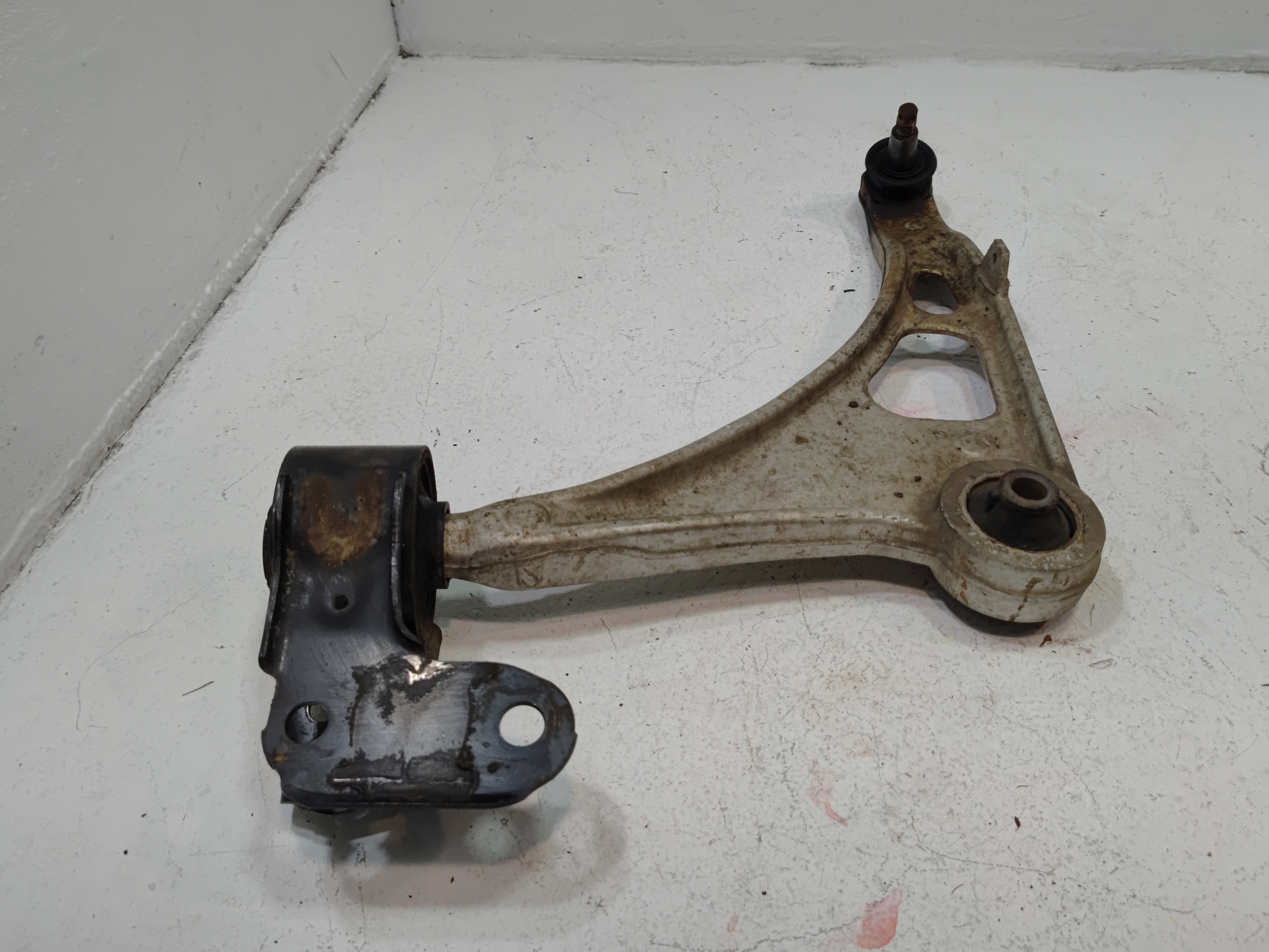 2016-2022 HONDA PILOT FRONT LEFT DRIVER SIDE LOWER CONTROL ARM OEM