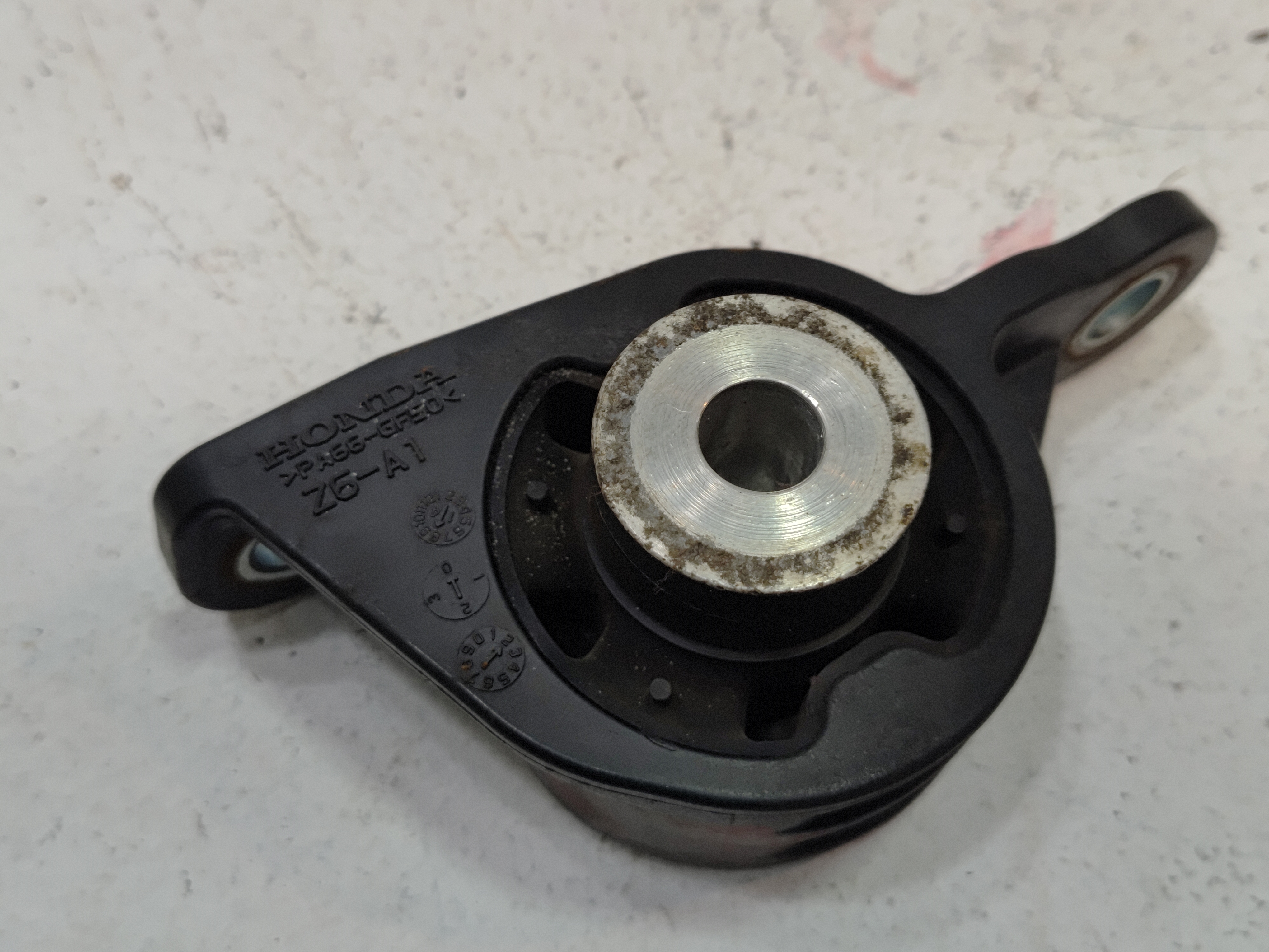 2016-2022 HONDA PILOT AWD REAR DIFFERENTIAL PASSENGER SIDE BRACKET MOUNT OEM