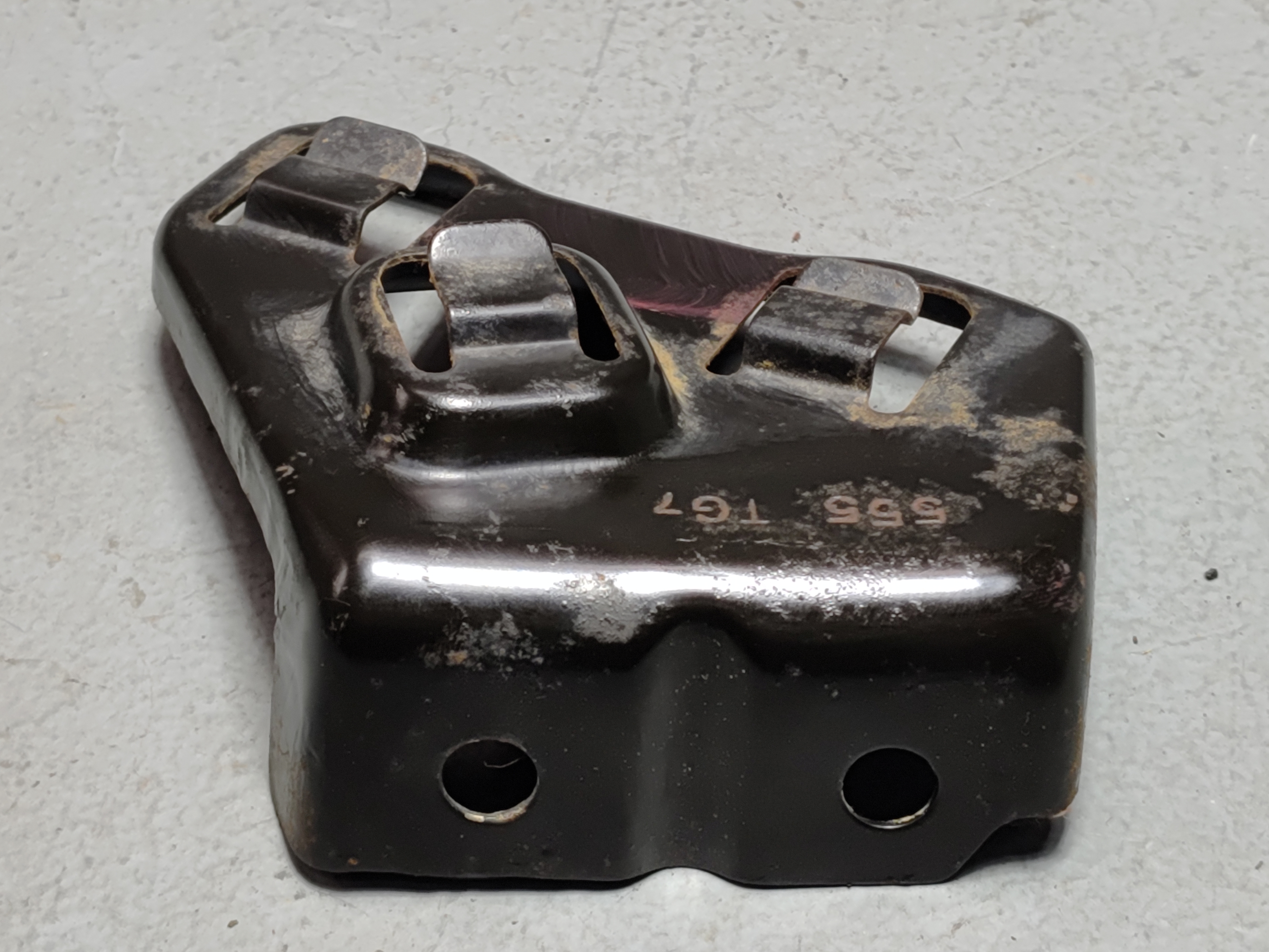 2016-2022 HONDA PILOT REAR DRIVER SIDE BUMPER OUTER MOUNT SUPPORT BRACKET OEM