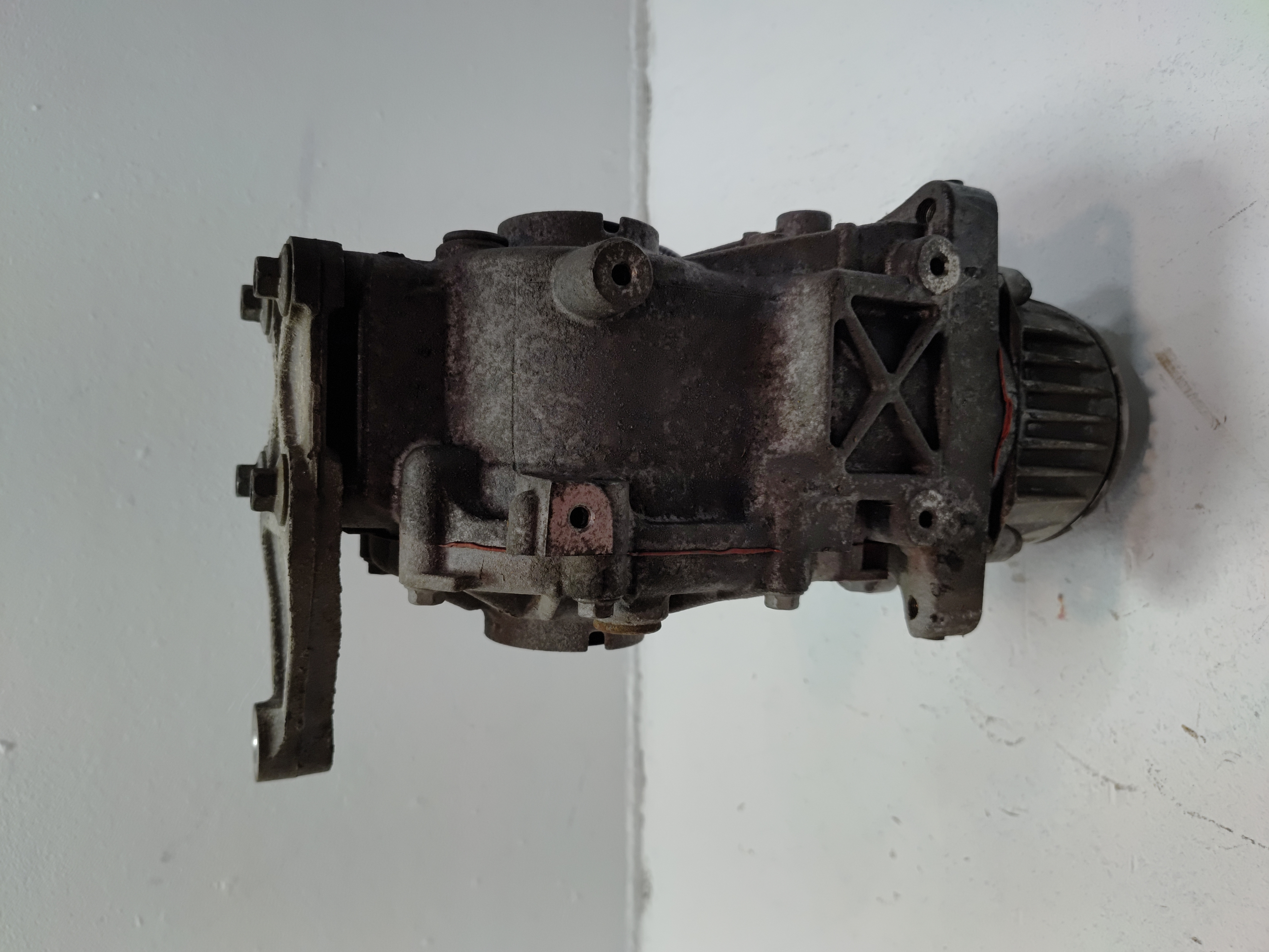 2022-2024 Toyota Corolla Cross AWD Rear Differential Axle Carrier Assembly OEM