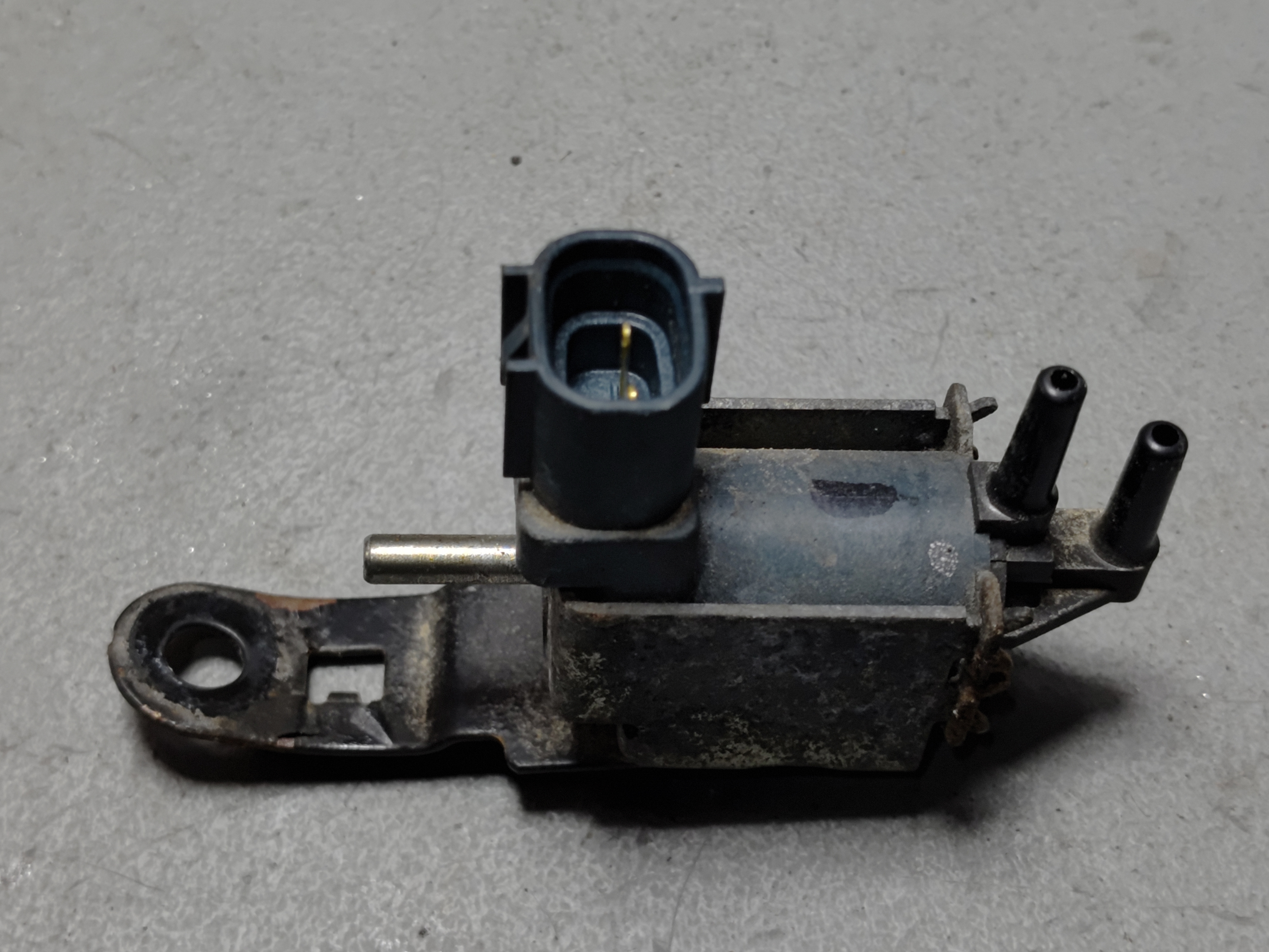 2019-2024 Toyota RAV4 2.5L Engine Motor Vacuum Valve Switch OEM