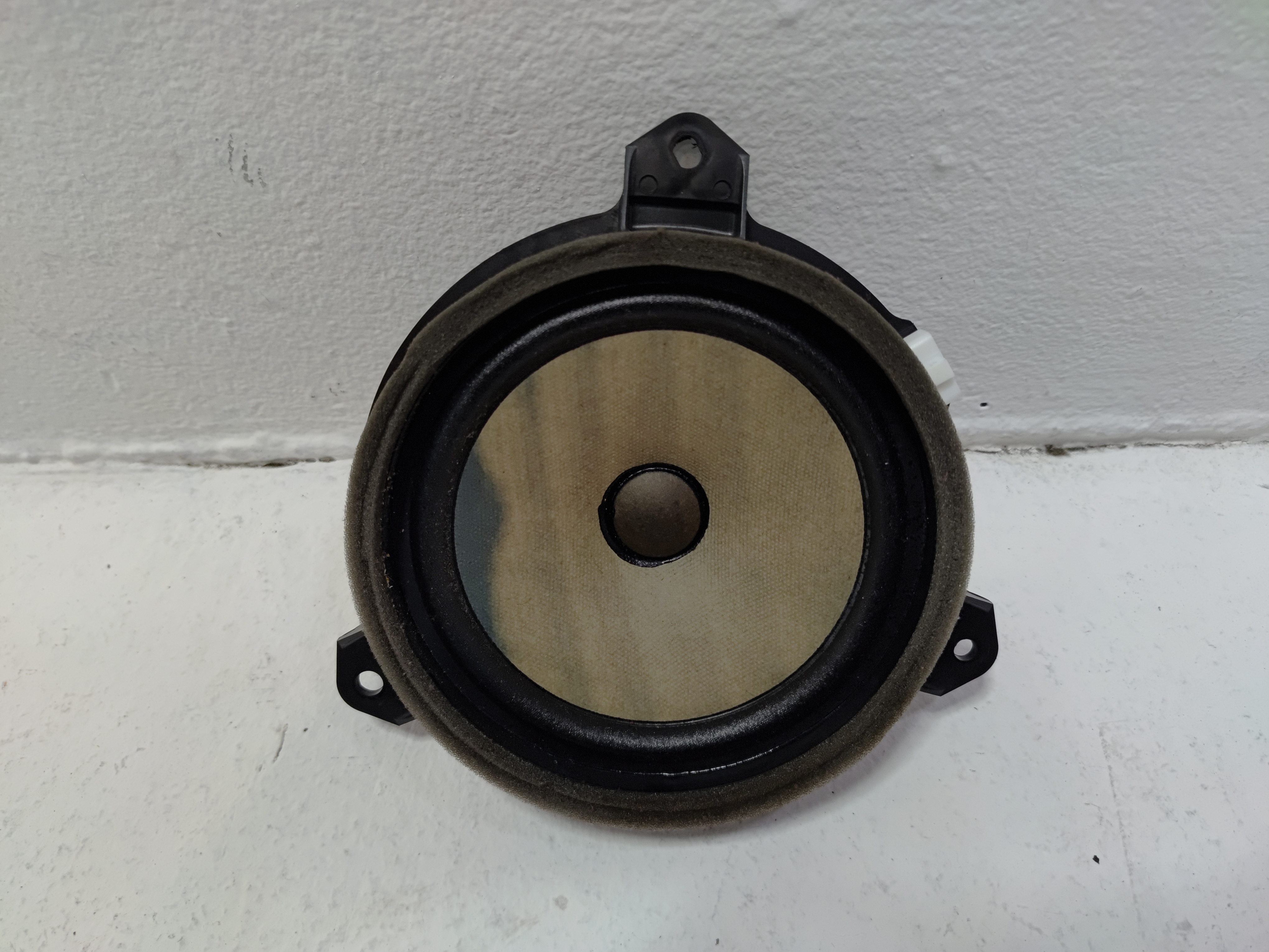 2018 TOYOTA CAMRY REAR LEFT OF RIGHT SIDE DOOR AUDIO SOUND SPEAKER OEM