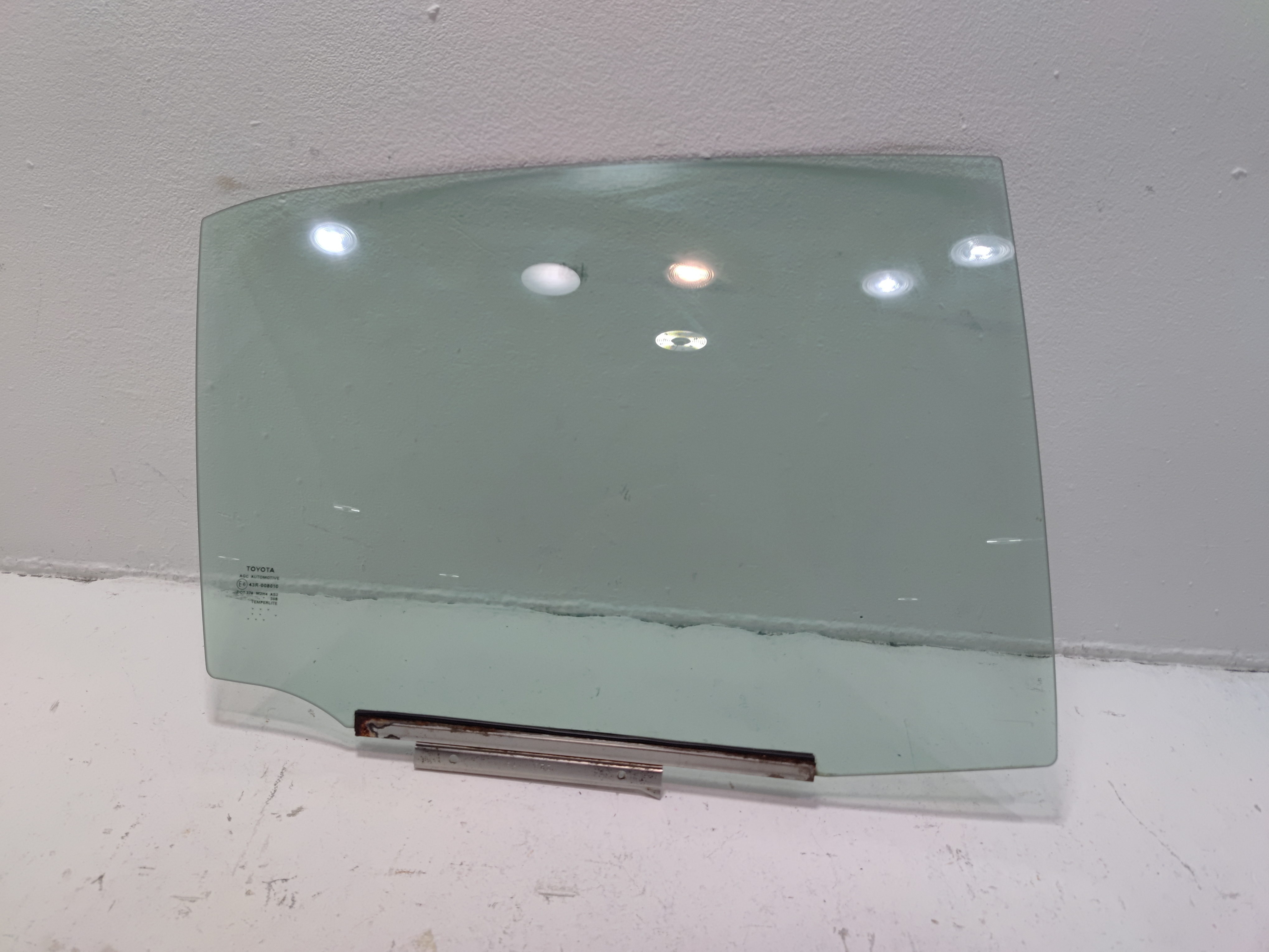2018-2024 TOYOTA CAMRY REAR RIGHT PASSENGER SIDE DOOR WINDOW GLASS OEM
