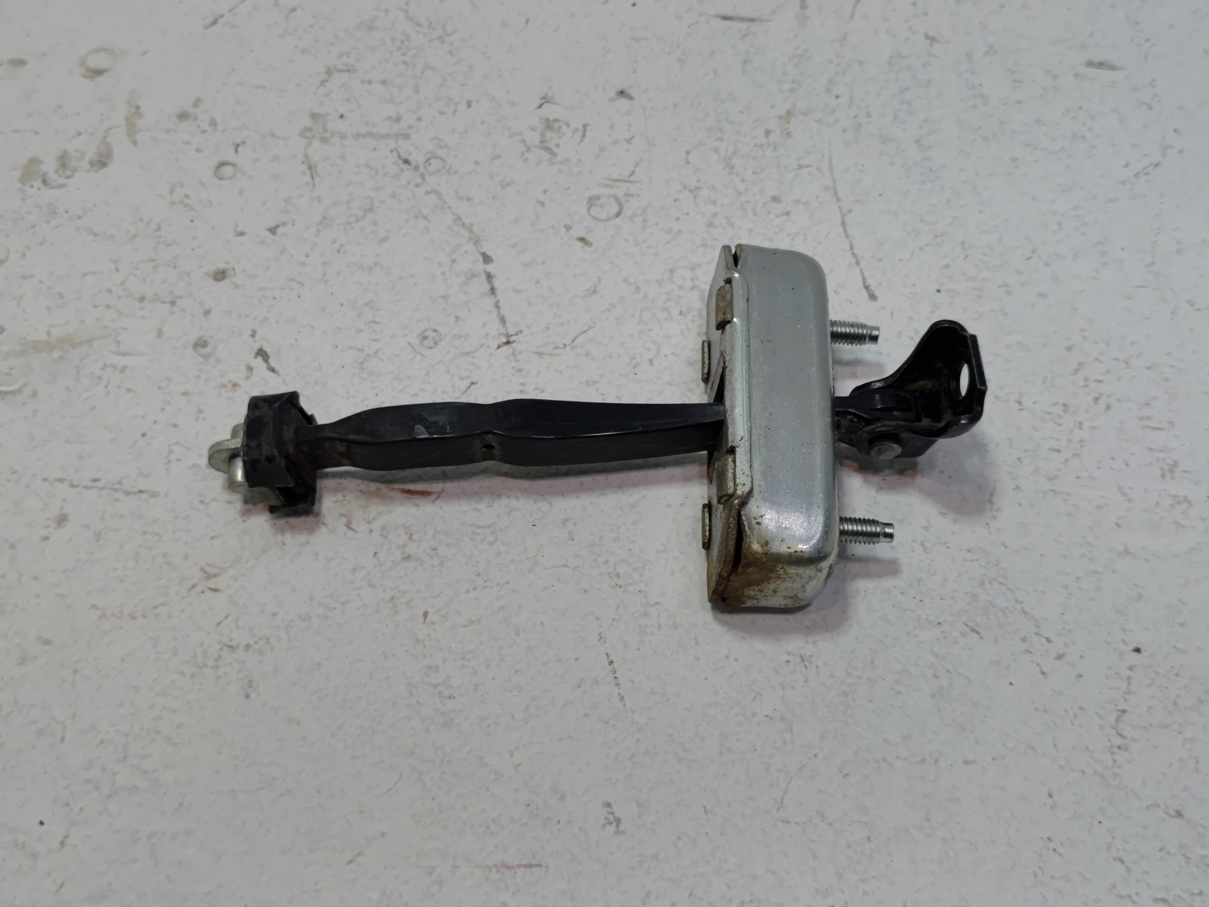 2018 TOYOTA CAMRY REAR RIGHT OR LEFT SIDE DOOR CHECK STRAP STOP STOPPER OEM