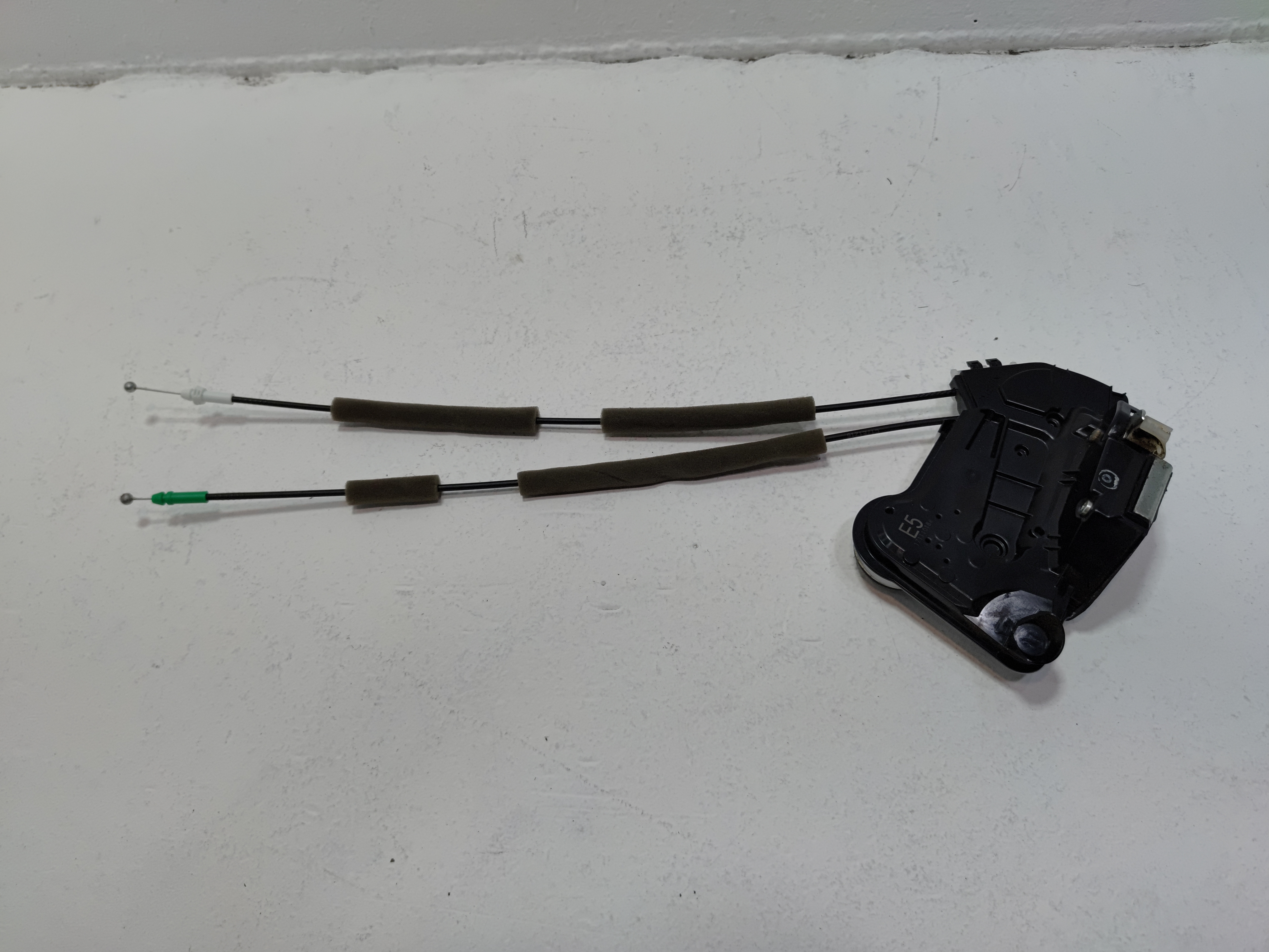 2018-24 Toyota Camry Front Passenger Side Door Lock Latch Actuator W/ Cable OEM