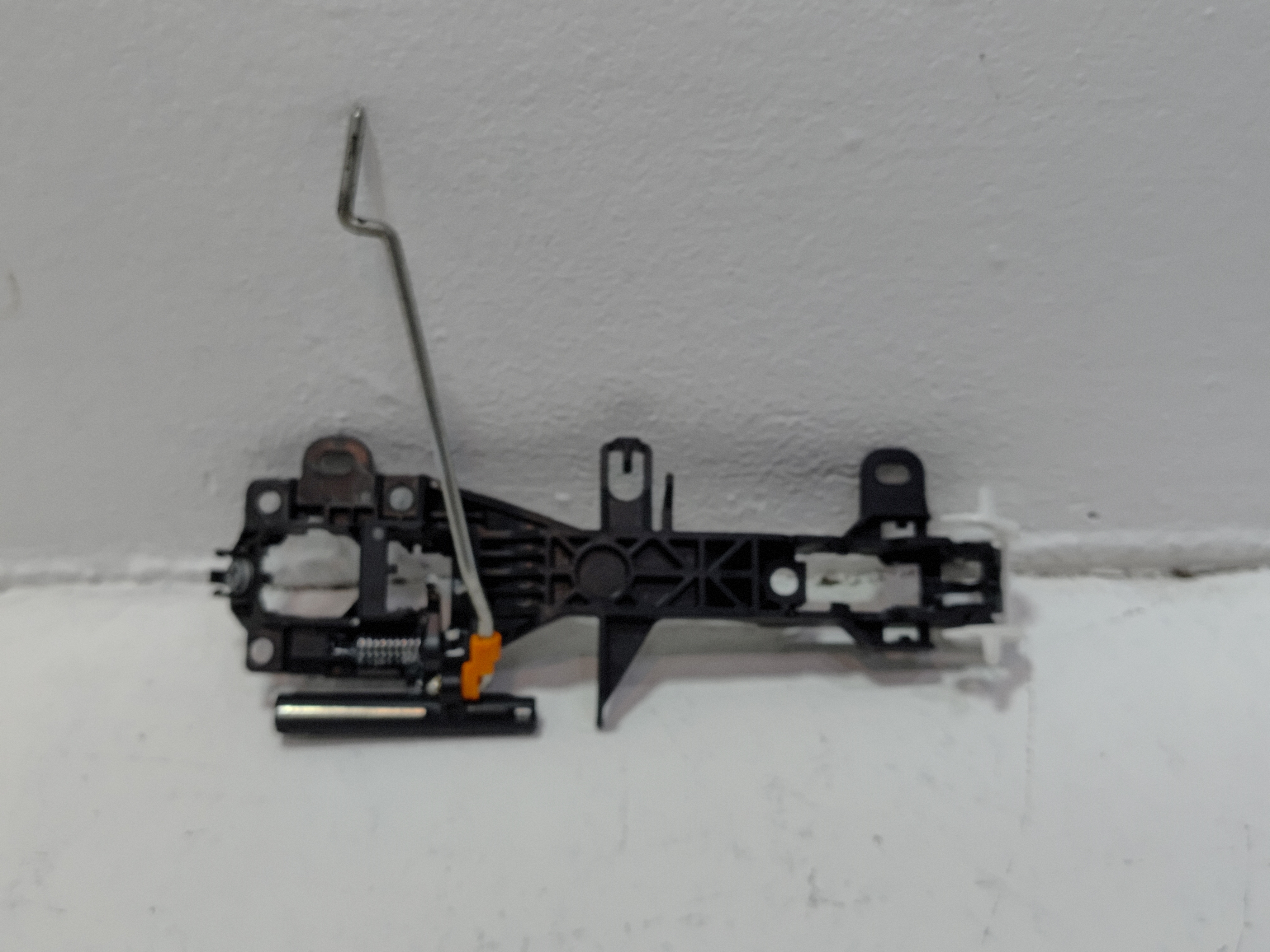 TOYOTA CAMRY FRONT RIGHT PASSENGER SIDE EXTERIOR DOOR HANDLE BASE 2018-2024 OEM