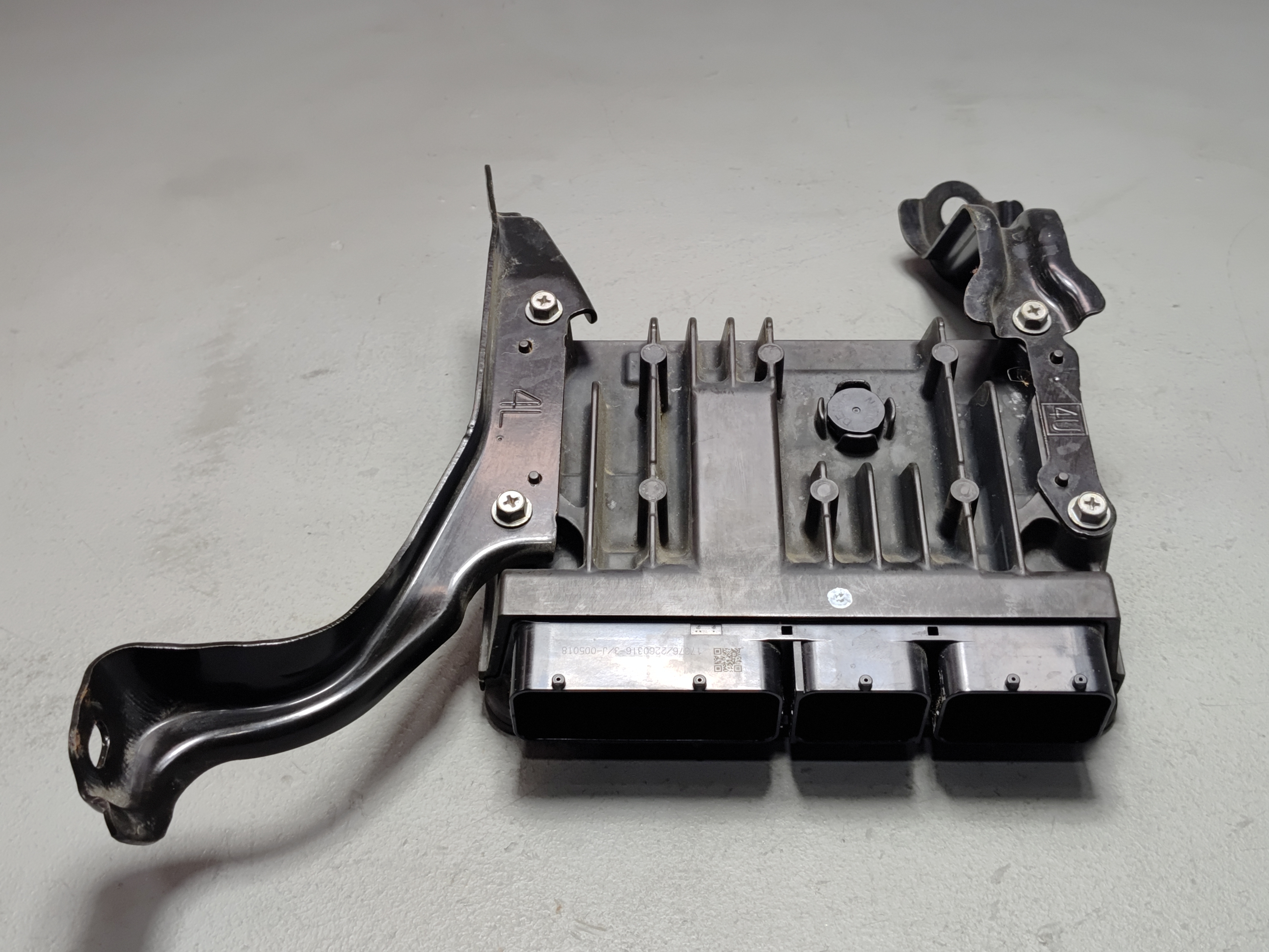 2018-2020 TOYOTA CAMRY 2.5L ENGINE COMPUTER CONTROL ECM ECU MODULE OEM