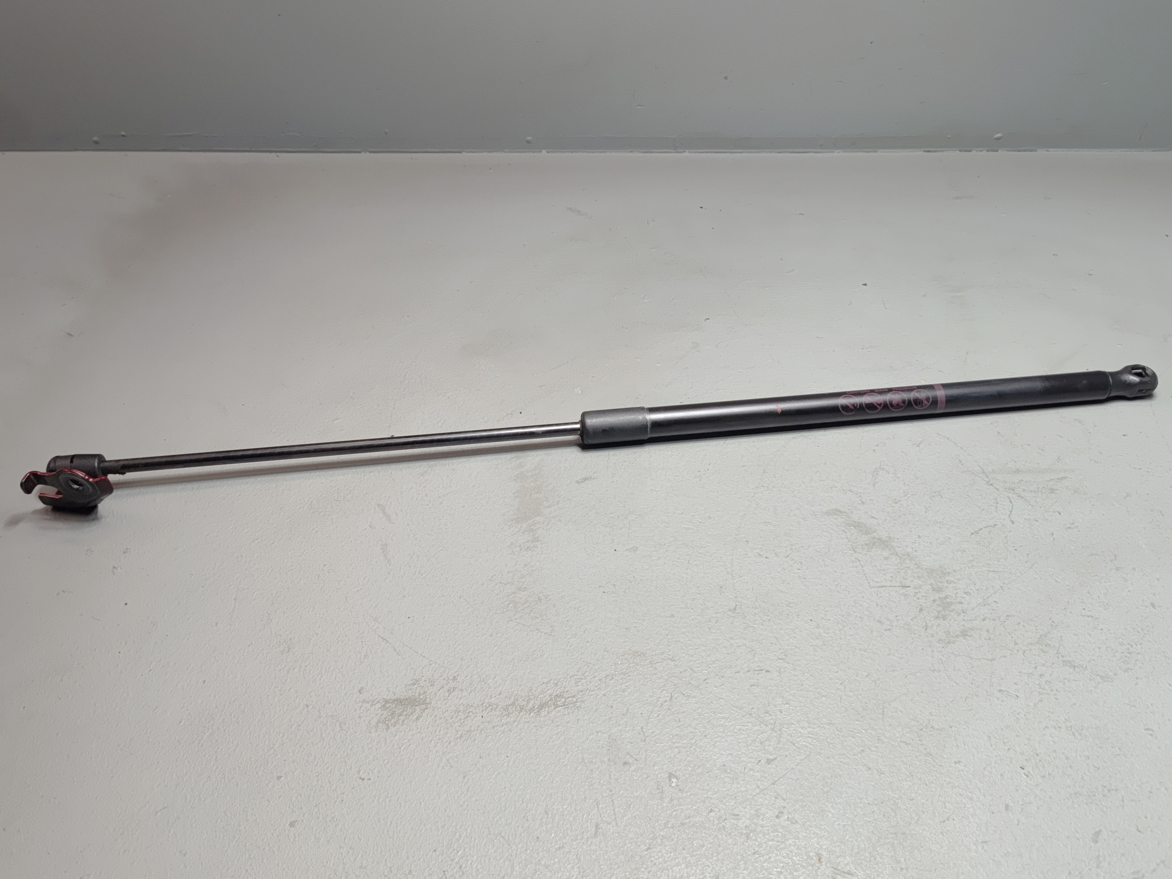 2018-2020 TOYOTA CAMRY HOOD PASSENGER SIDE LIFT CYLINDER SUPPORT SHOCK STRUT OEM