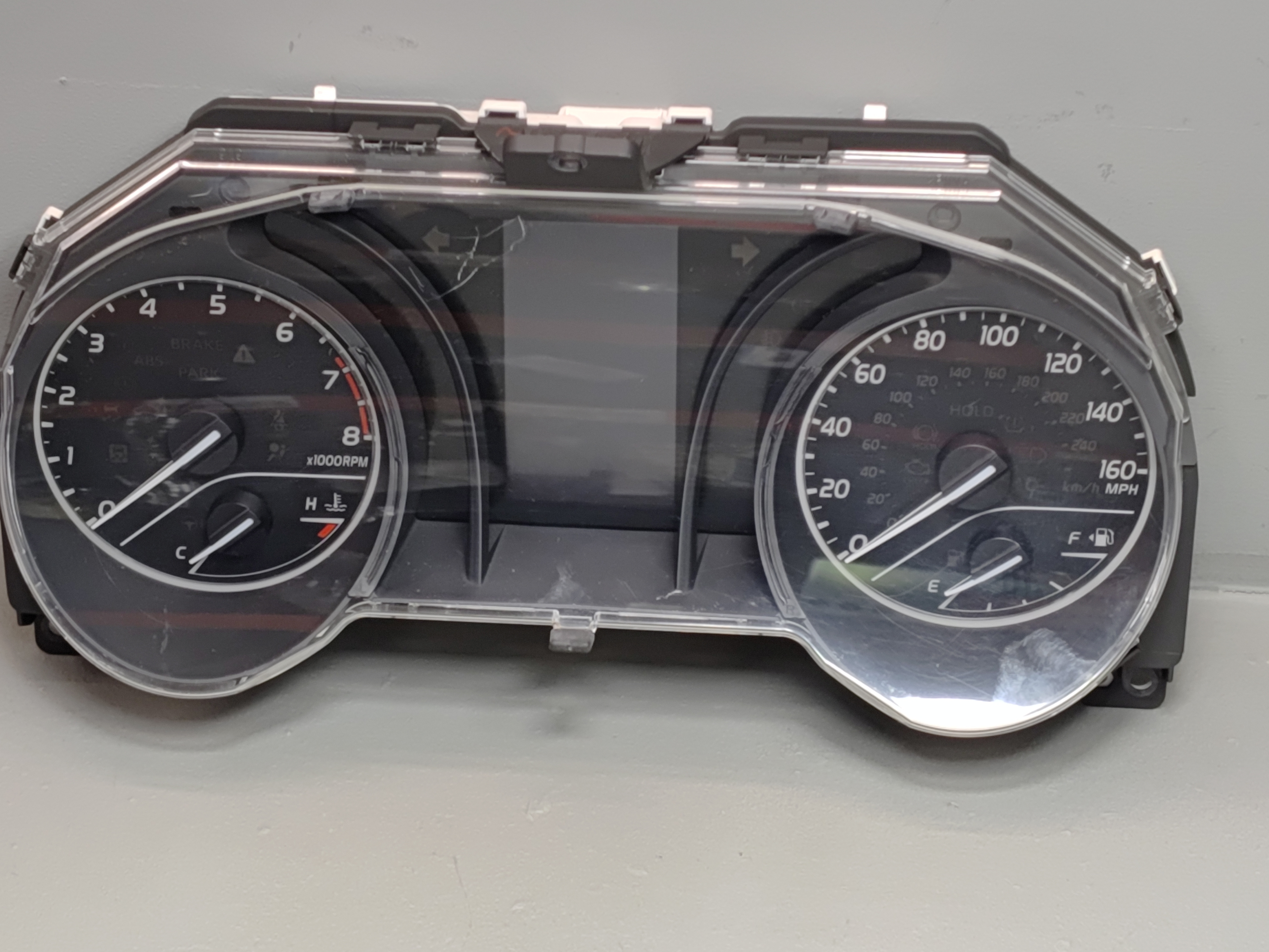 2018 TOYOTA CAMRY SE DASH INSTRUMENT PANEL GAUGE CLUSTER SPEEDOMETER OEM