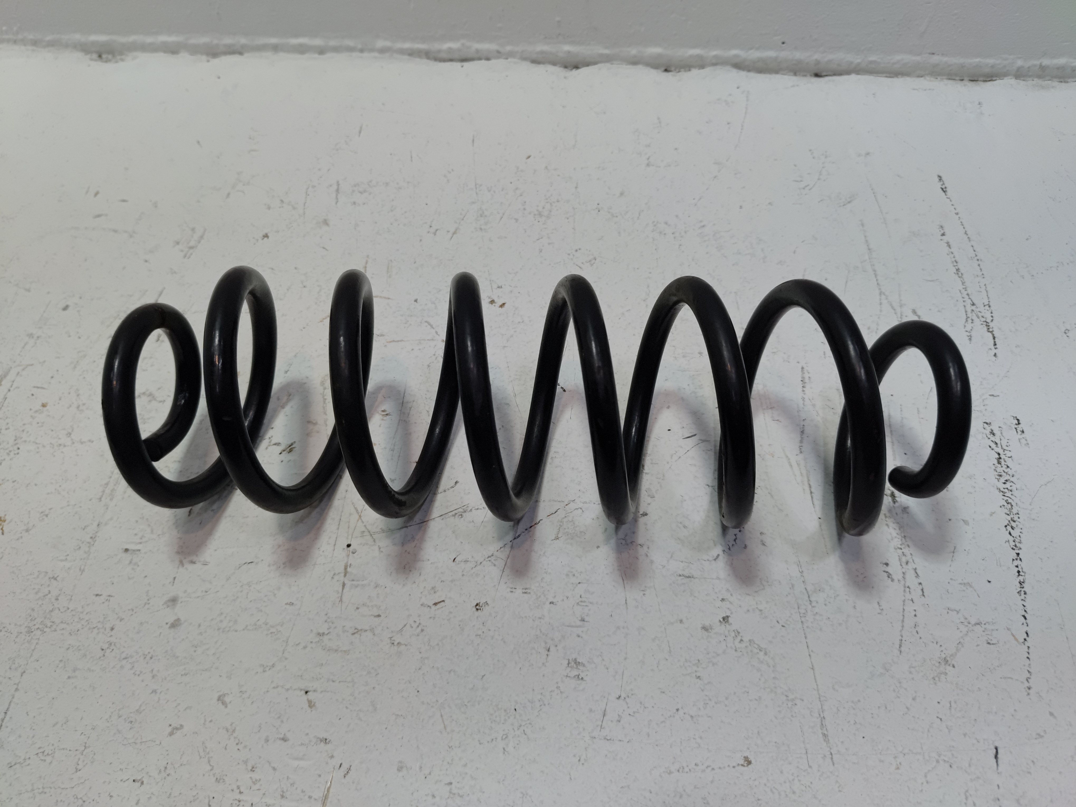 TOYOTA CAMRY SE XSE REAR RIGHT OR LEFT SIDE SUSPENSION COIL SPRING 2018-24 OEM