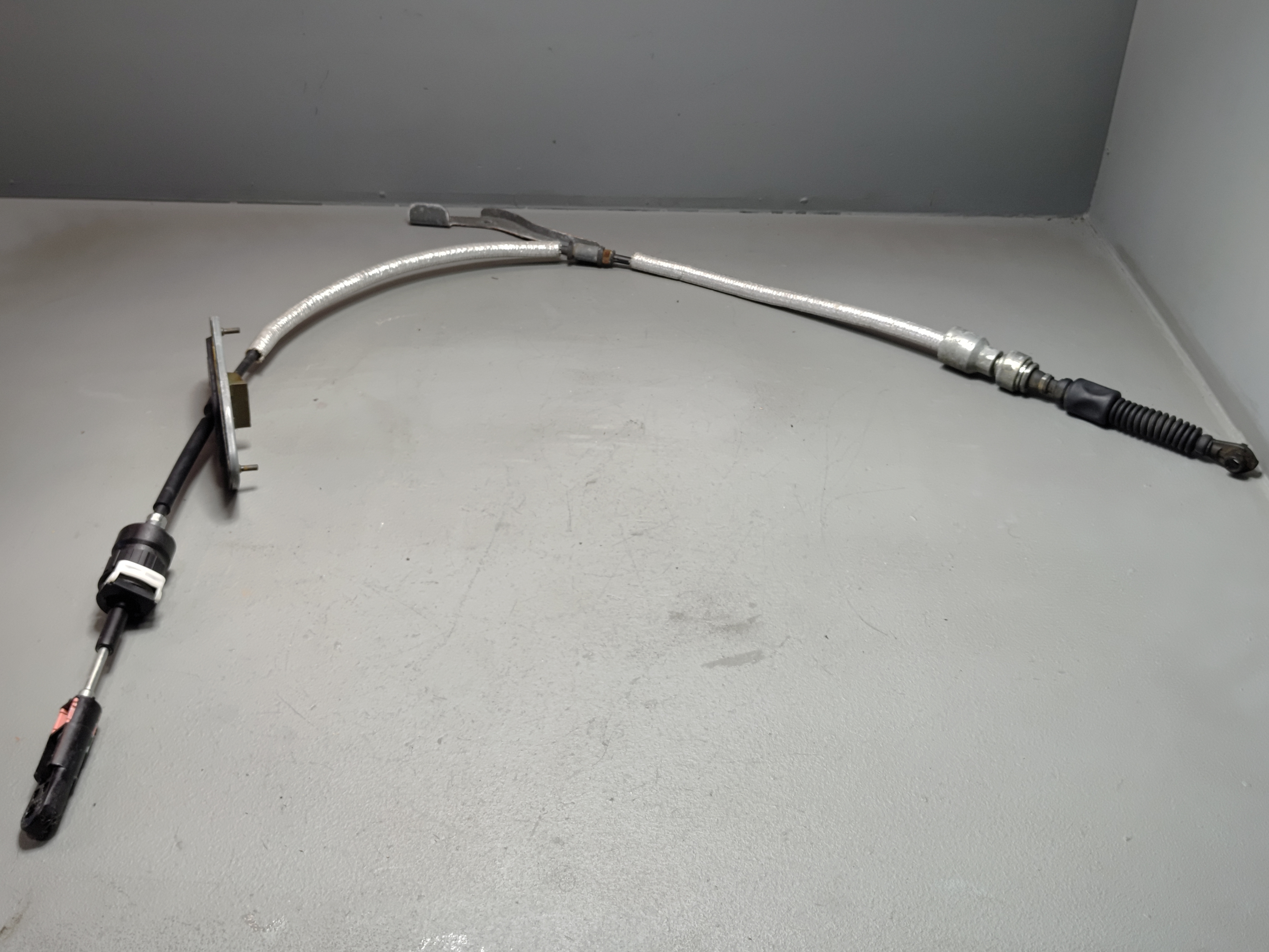 2018-2024 TOYOTA CAMRY FWD TRANSMISSION SHIFT SHIFTER SELECTOR CONTROL CABLE OEM