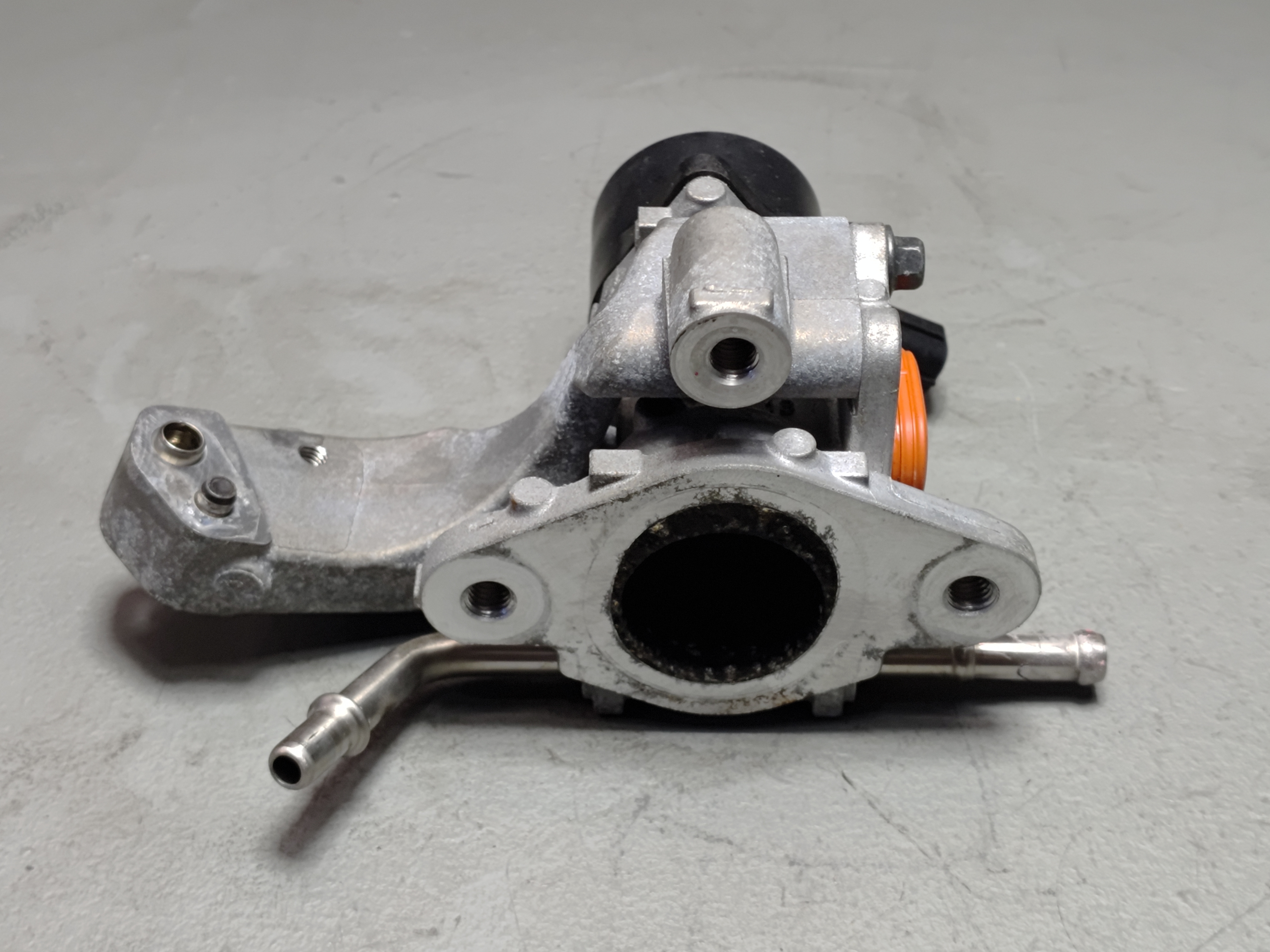 2018-2021 TOYOTA CAMRY 2.5L ENGINE MOTOR EXHAUST EGR VALVE OEM