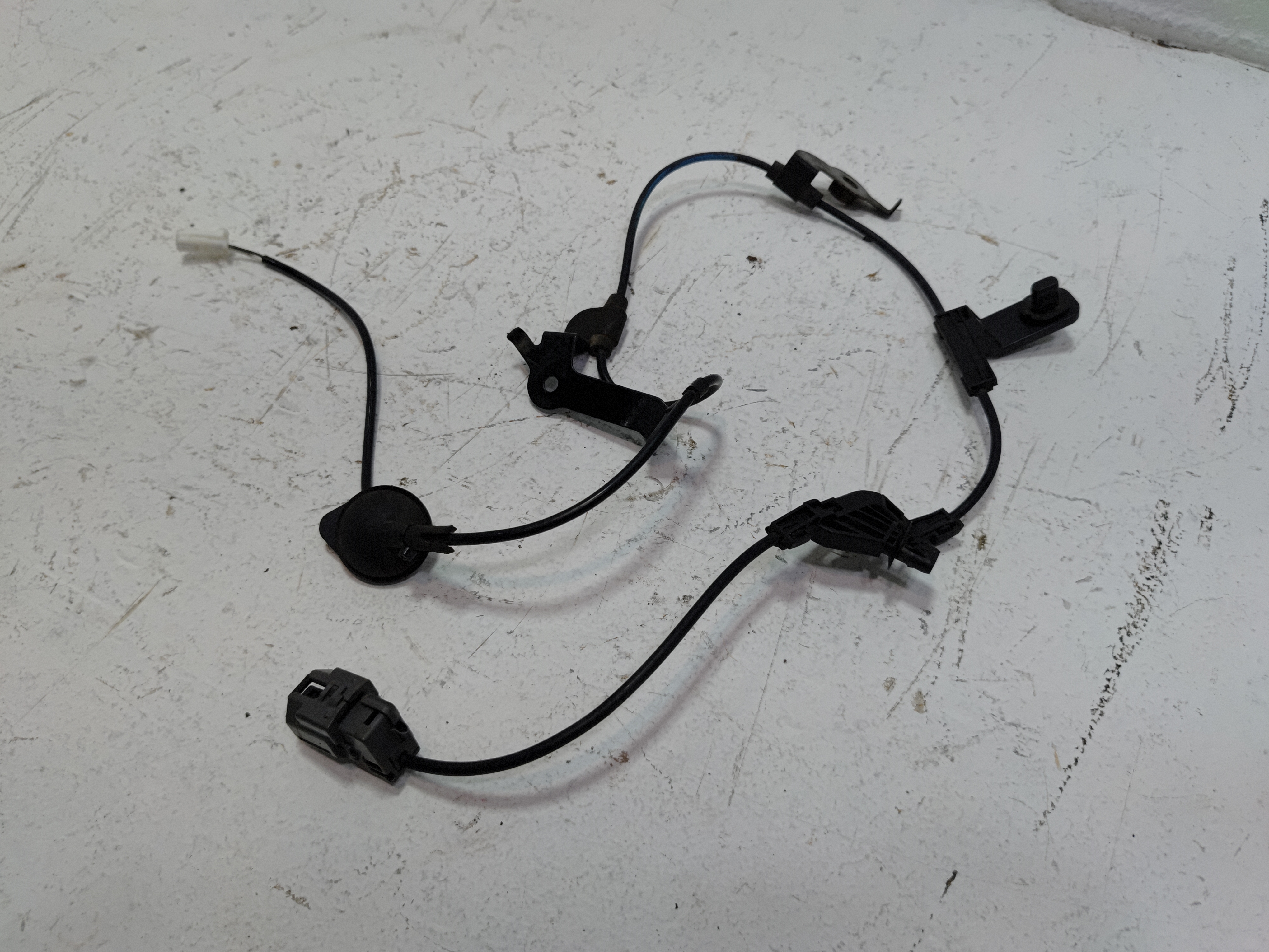 2018-2024 TOYOTA CAMRY REAR PASSENGER SIDE ABS WHEEL SPEED SENSOR HARNESS OEM