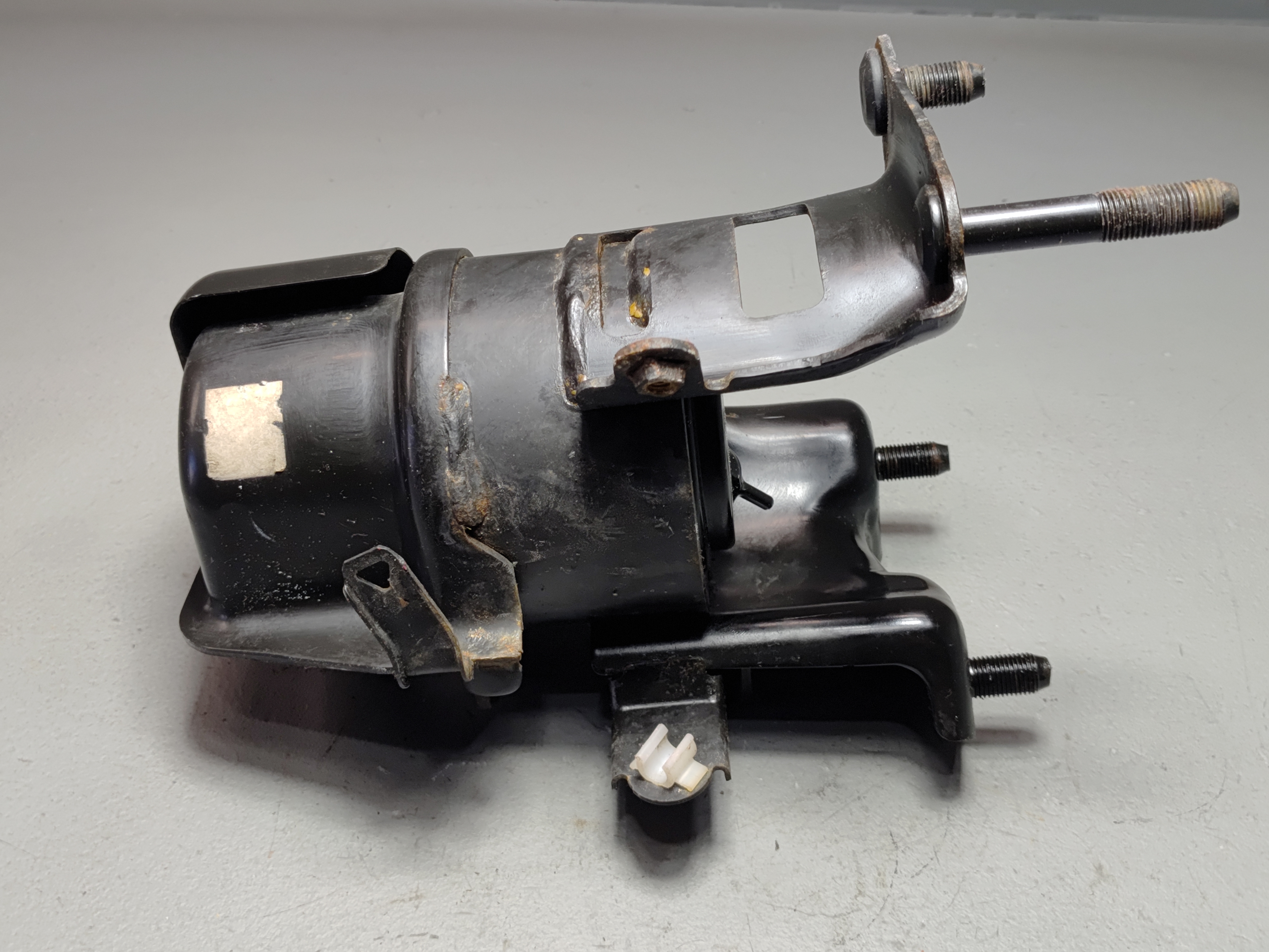 TOYOTA CAMRY 2.5L ENGINE FRAME MOUNT SUPPORT BRACKET REAR 2018-2024 OEM