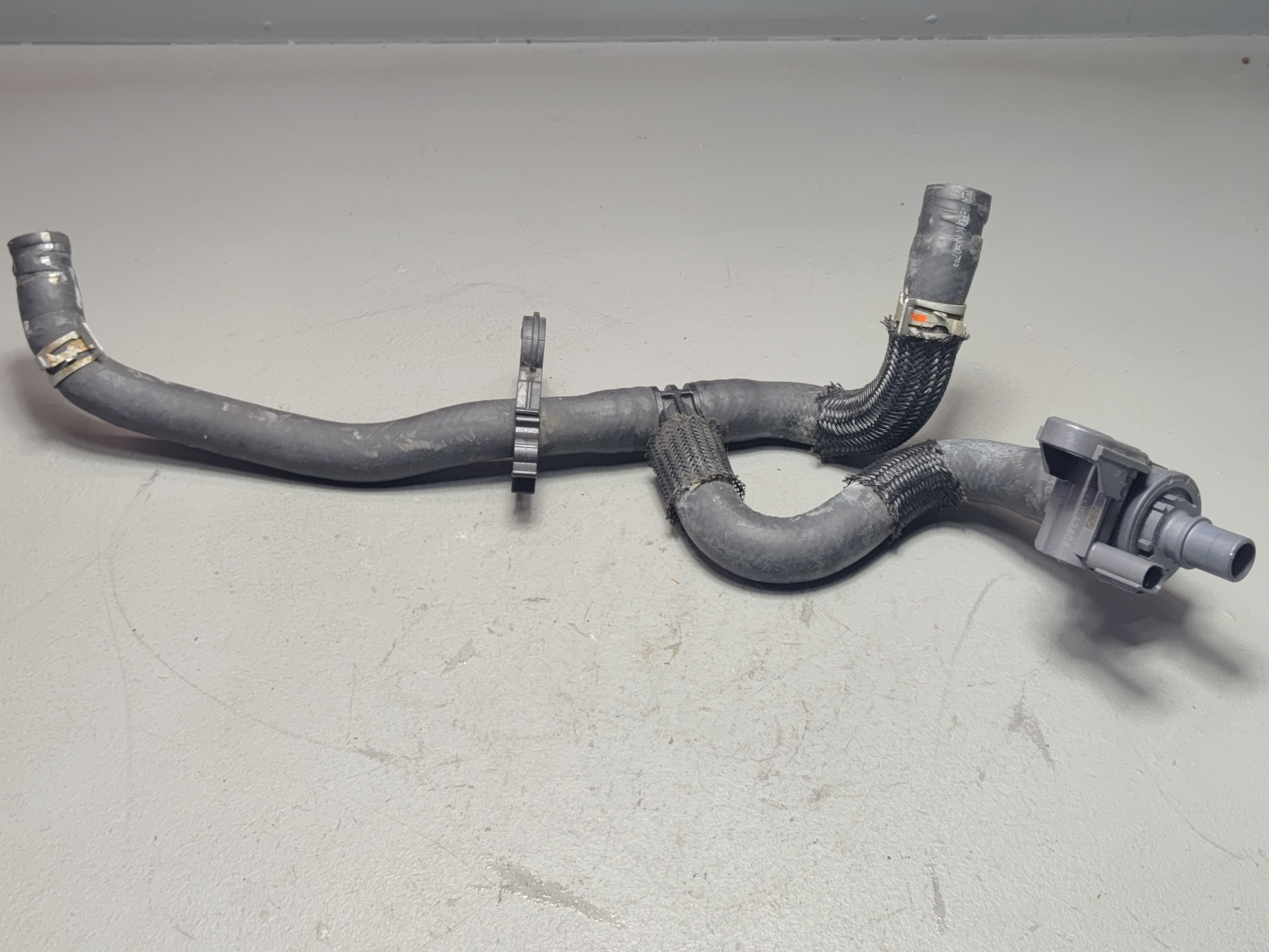 2021 Toyota Avalon 2.5L Engine Coolant By Pass Hose Pipe Line w/ Valve OEM