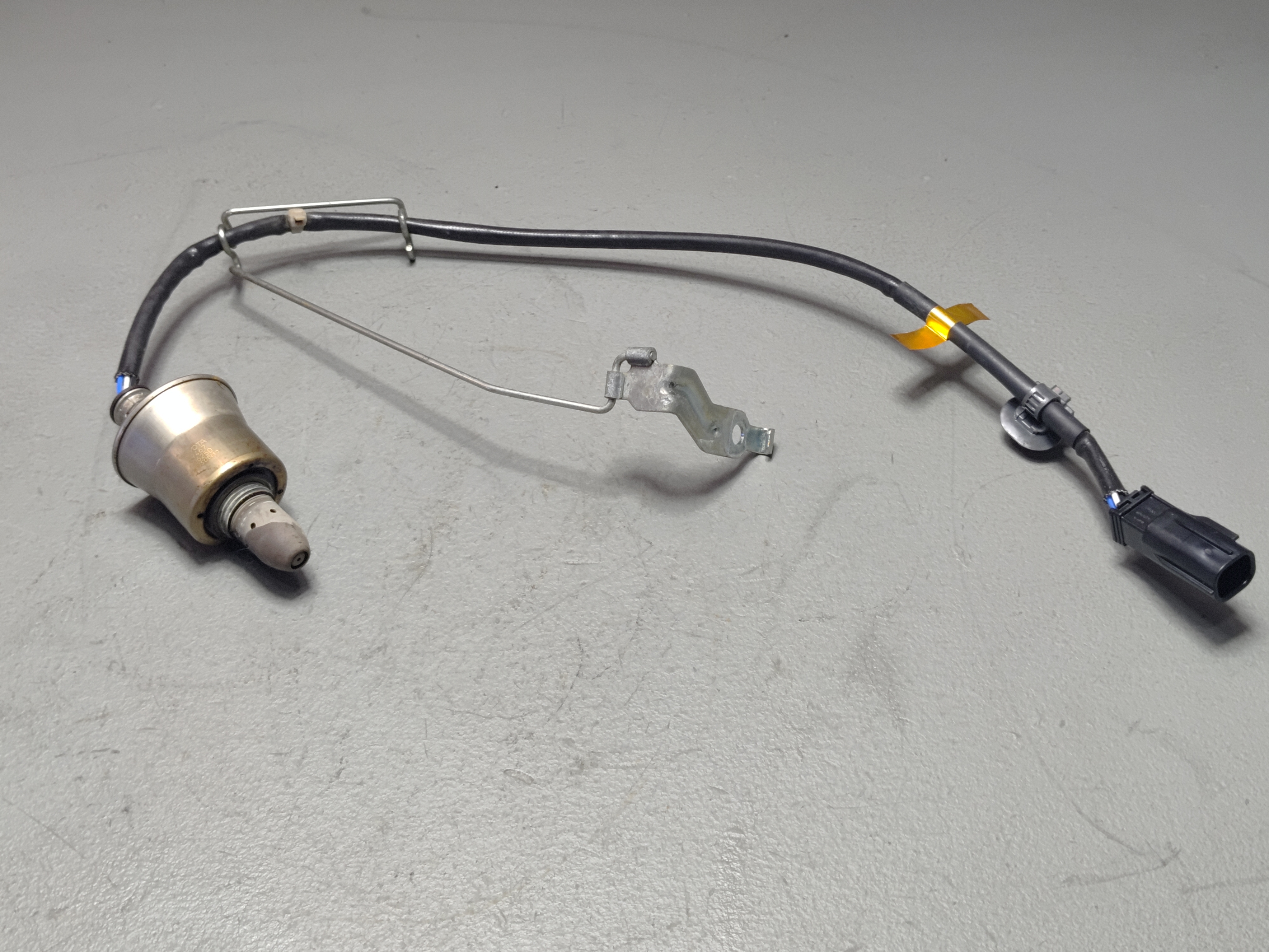 2019-2022 Toyota Avalon 2.5L Front Upper Oxygen Sensor OEM