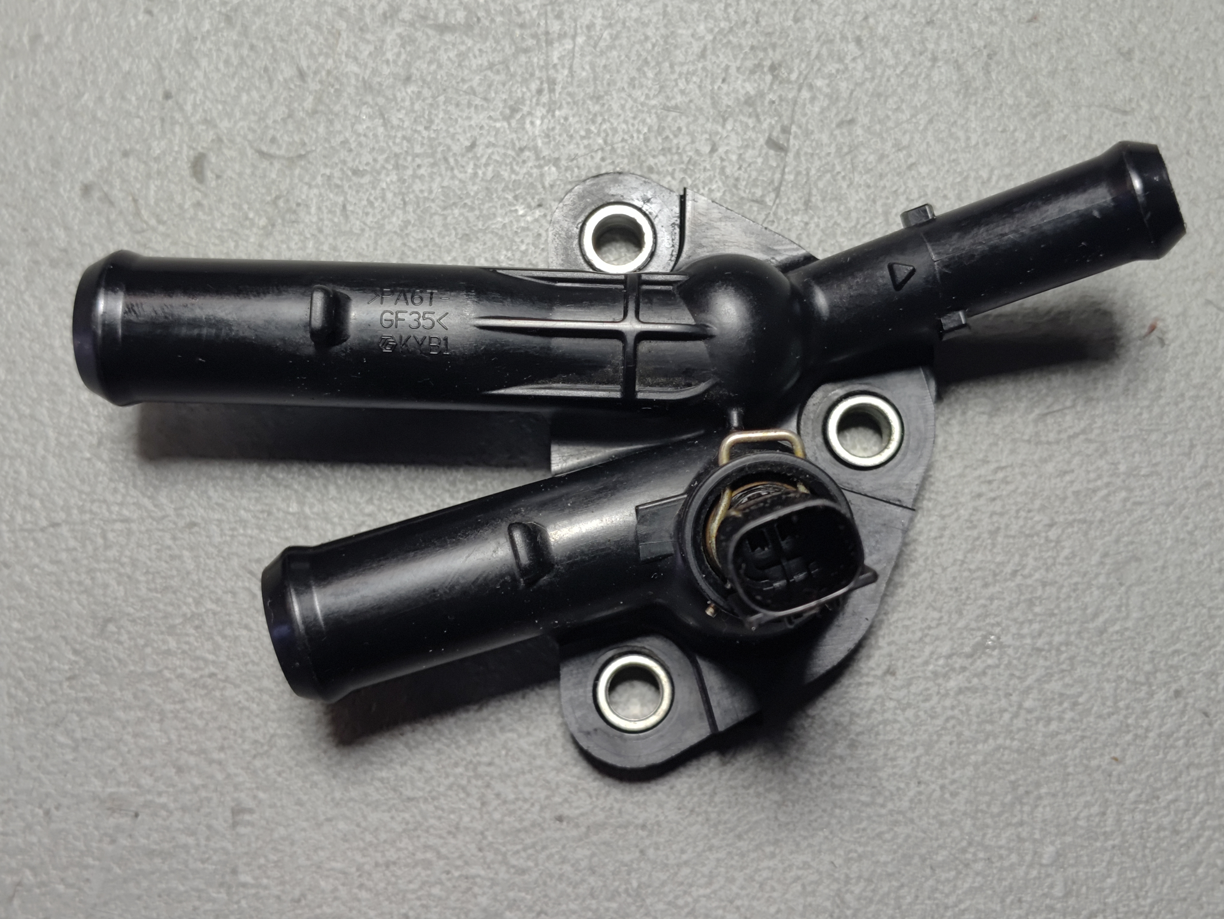 2019-2024 Toyota RAV4 Engine Coolant Outlet Flange OEM