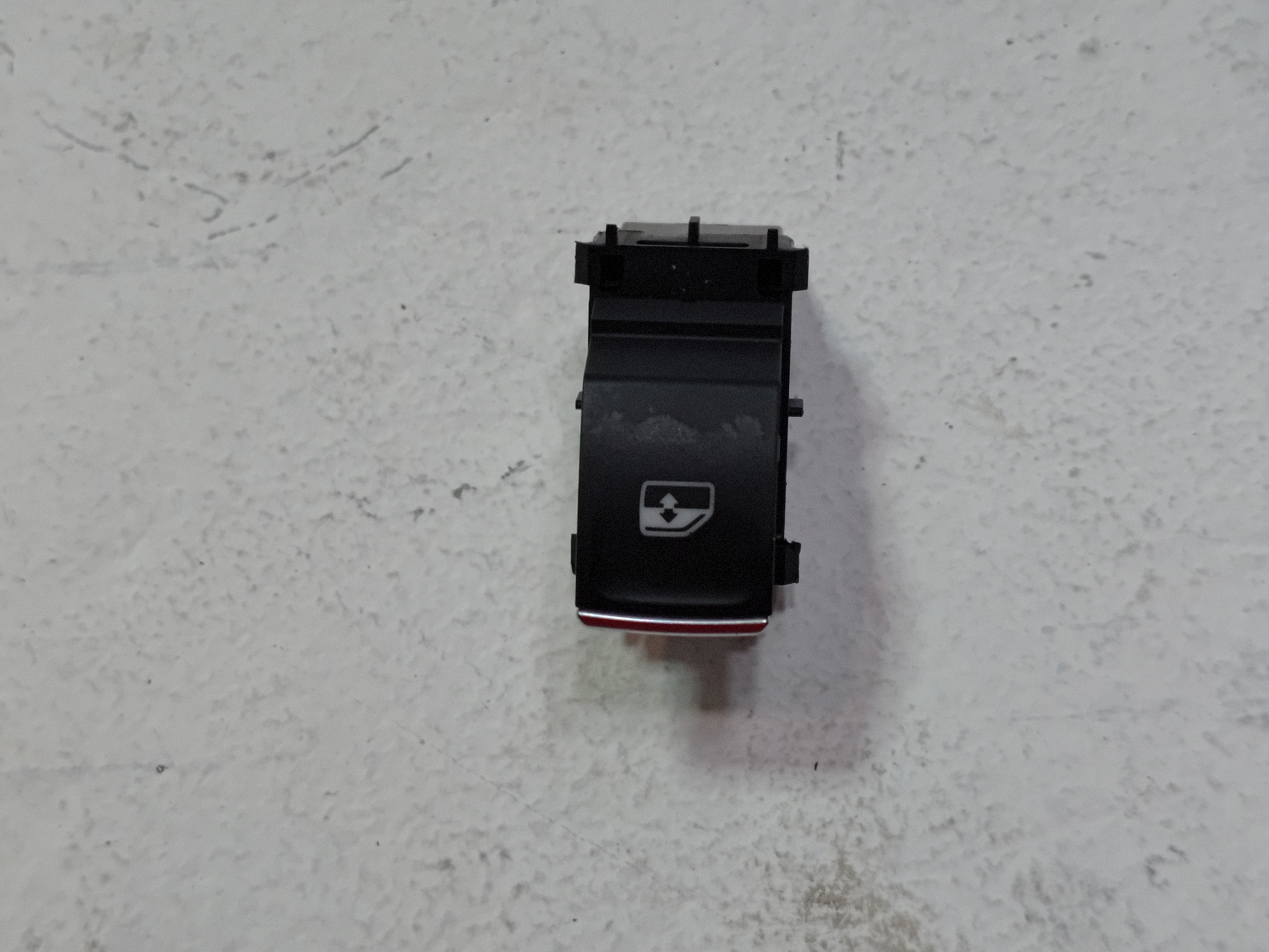 2018-2025 VOLKSWAGEN ATLAS FRONT RIGHT REAR LEFT OR RIGHT DOOR WINDOW SWITCH OEM