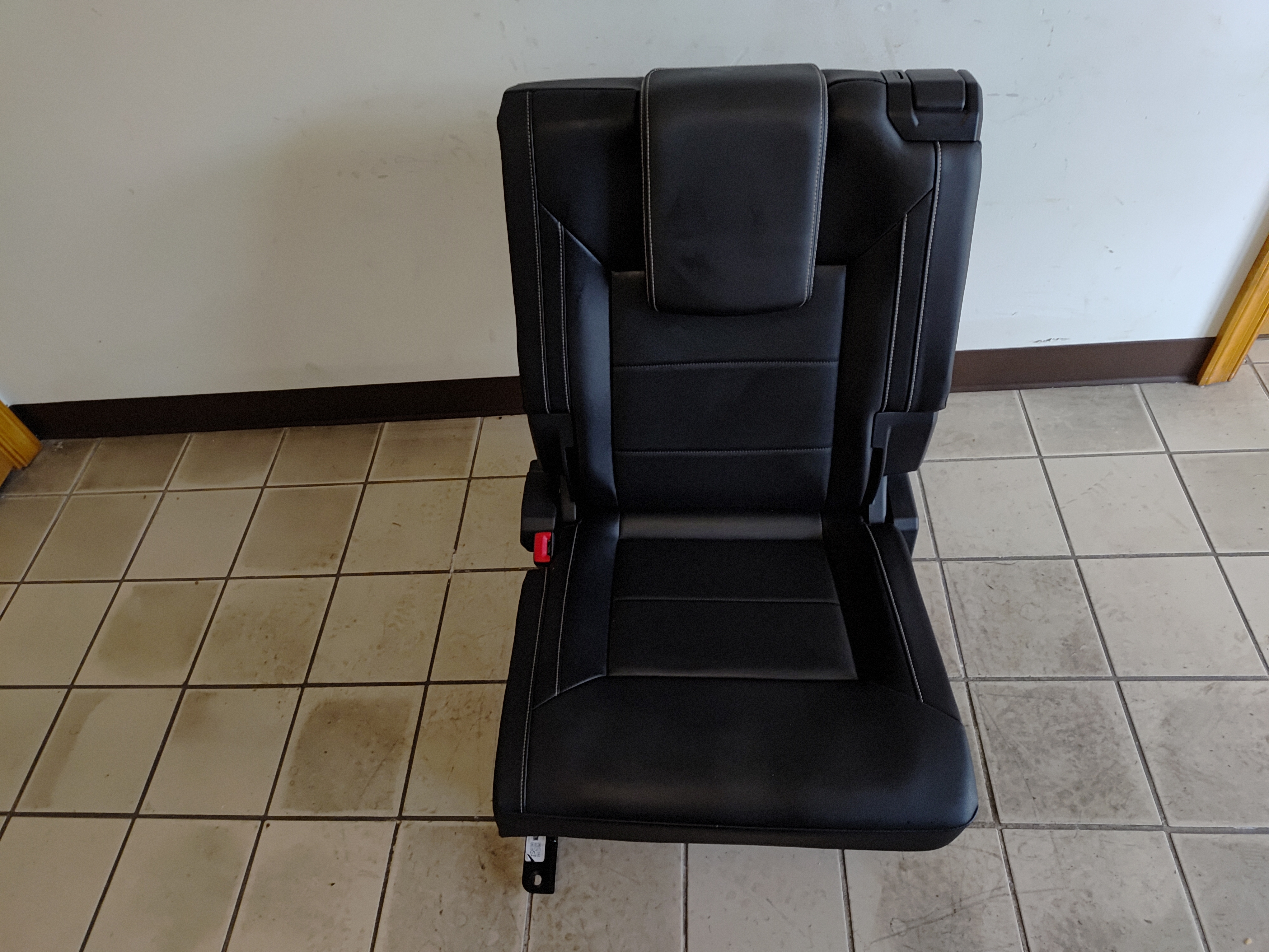 2021-2023 VOLKSWAGEN ATLAS REAR 3RD ROW LEFT DRIVER SIDE SEAT COMPLETE OEM