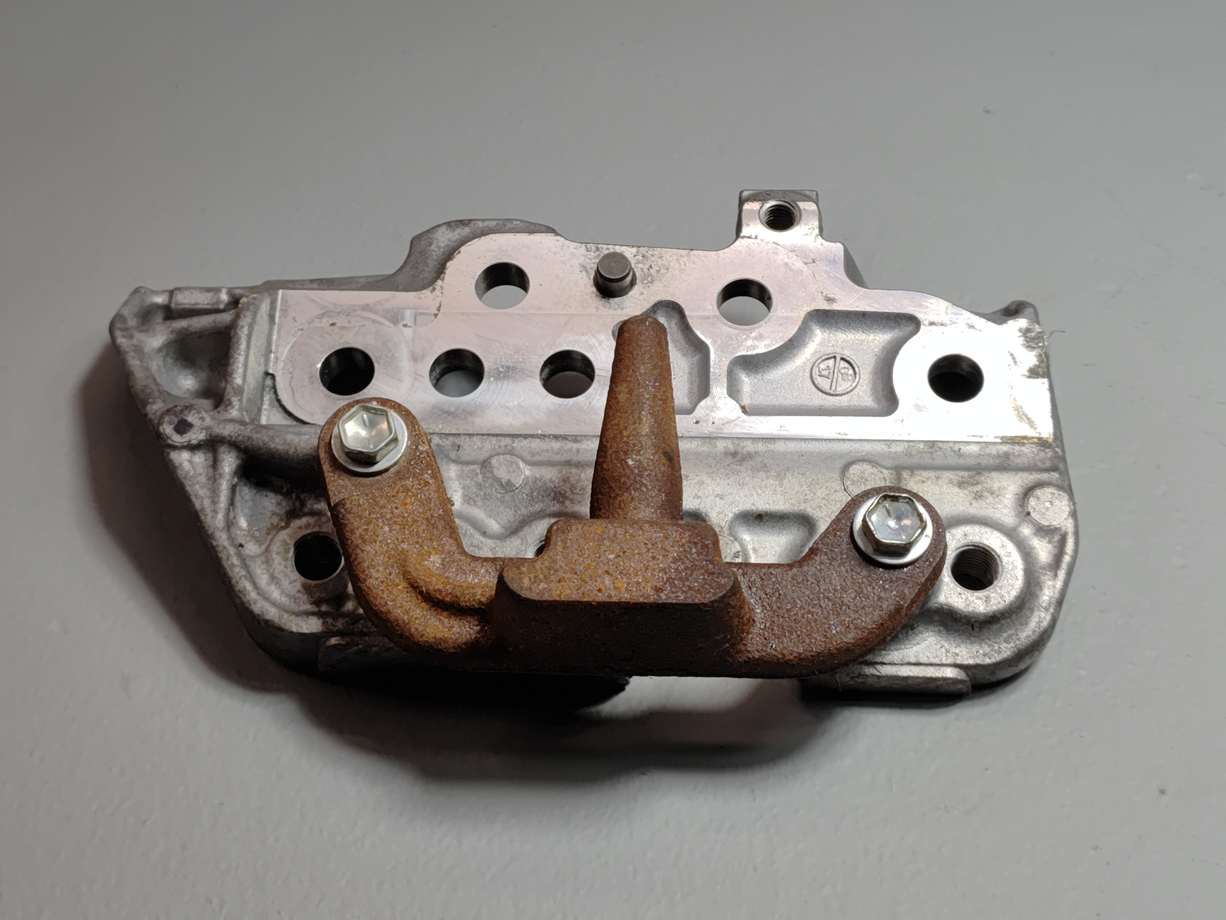 2019-2025 TOYOTA RAV4 HYBRID DRIVE MOTOR HV INVERTER LEFT SIDE MOUNT BRACKET OEM