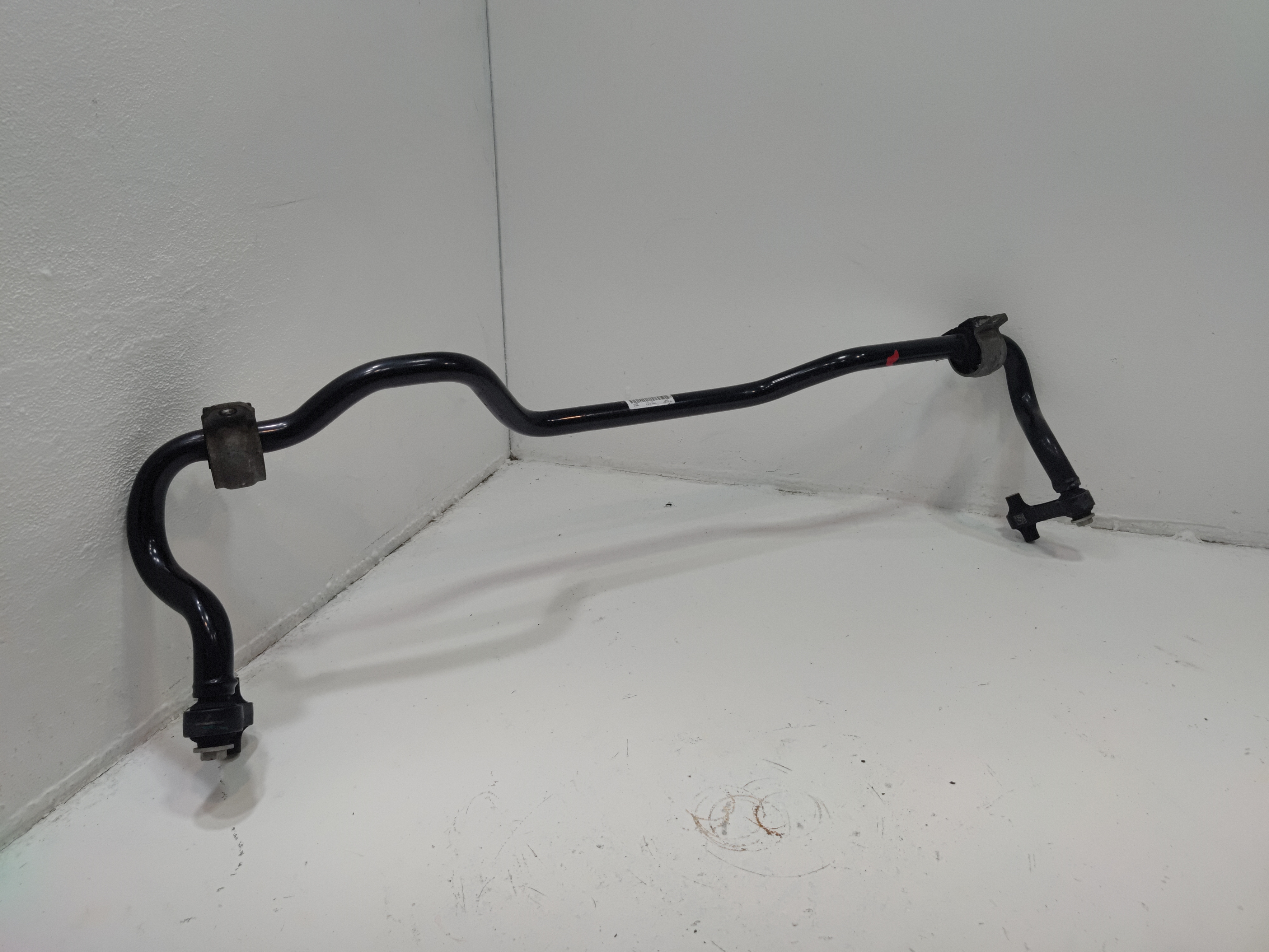 2018-2025 VOLKSWAGEN ATLAS AWD REAR STABILIZER SWAY BAR W/ BRACKETS OEM