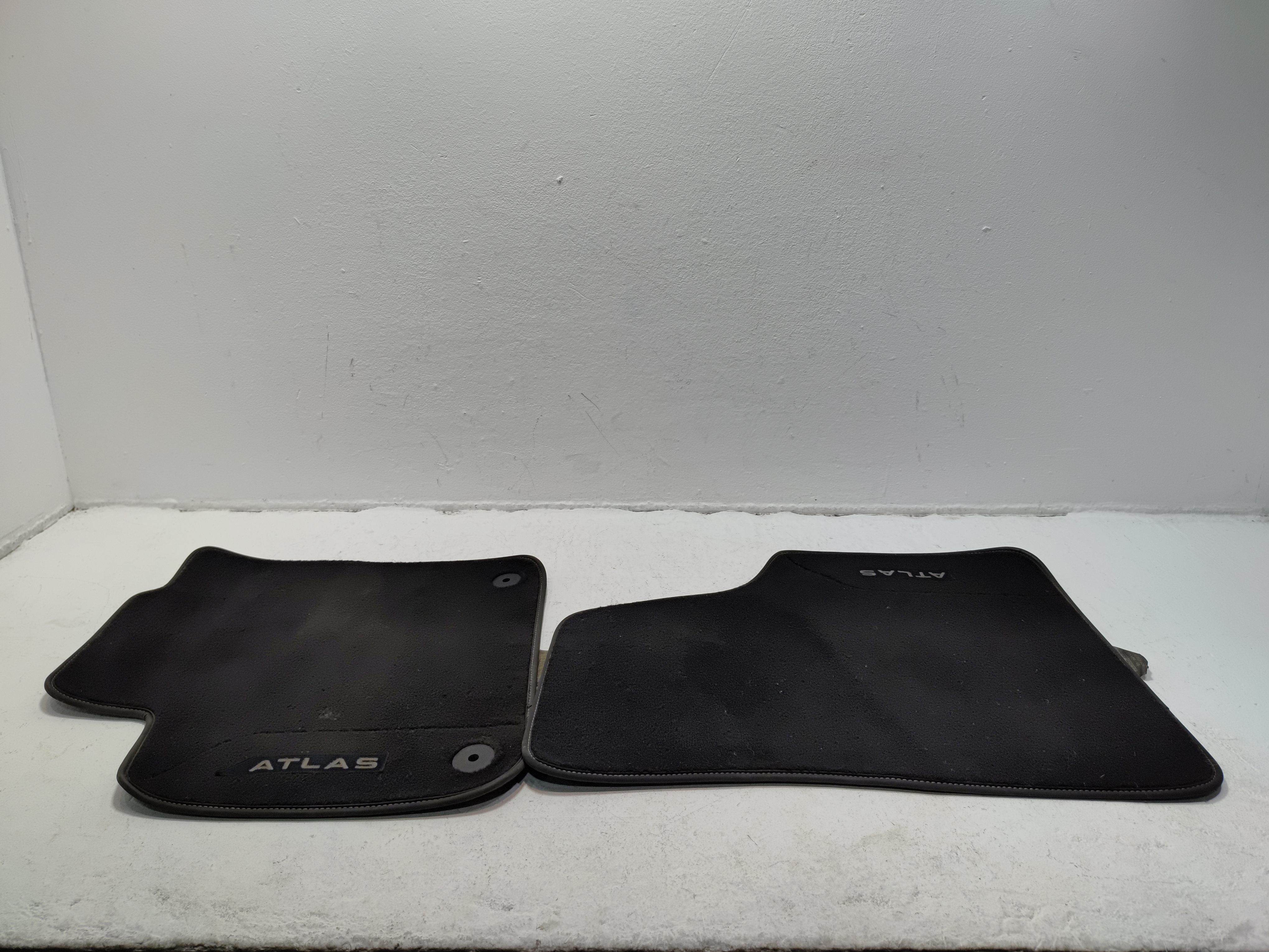 2020-2025 VOLKSWAGEN ATLAS FRONT CARPET FLOOR MATS W/ LOGO SET OF 2 OEM