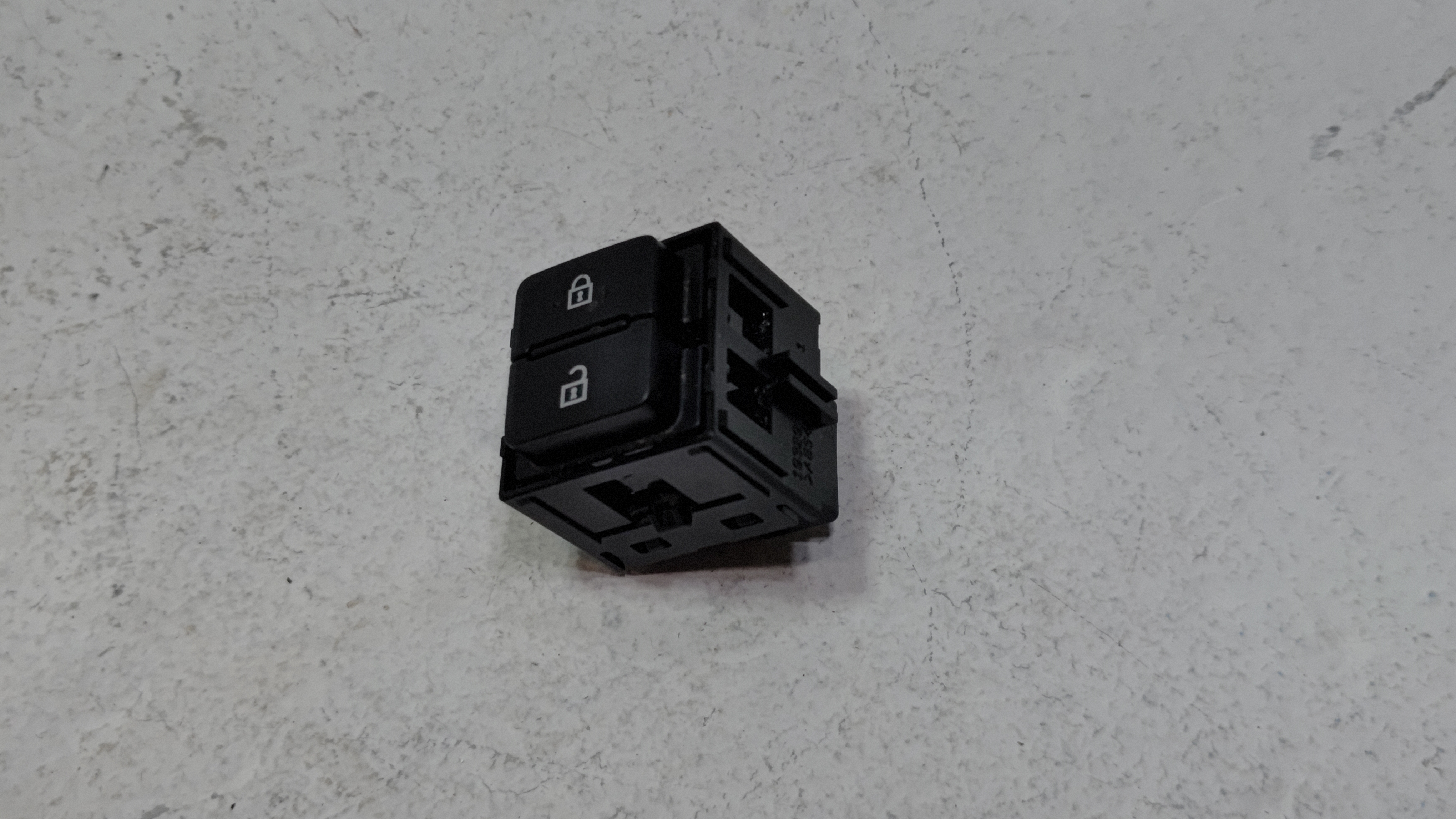 2019-2025 TOYOTA RAV4 FRONT RIGHT PASSENGER SIDE DOOR LOCK UNLOCK SWITCH OEM