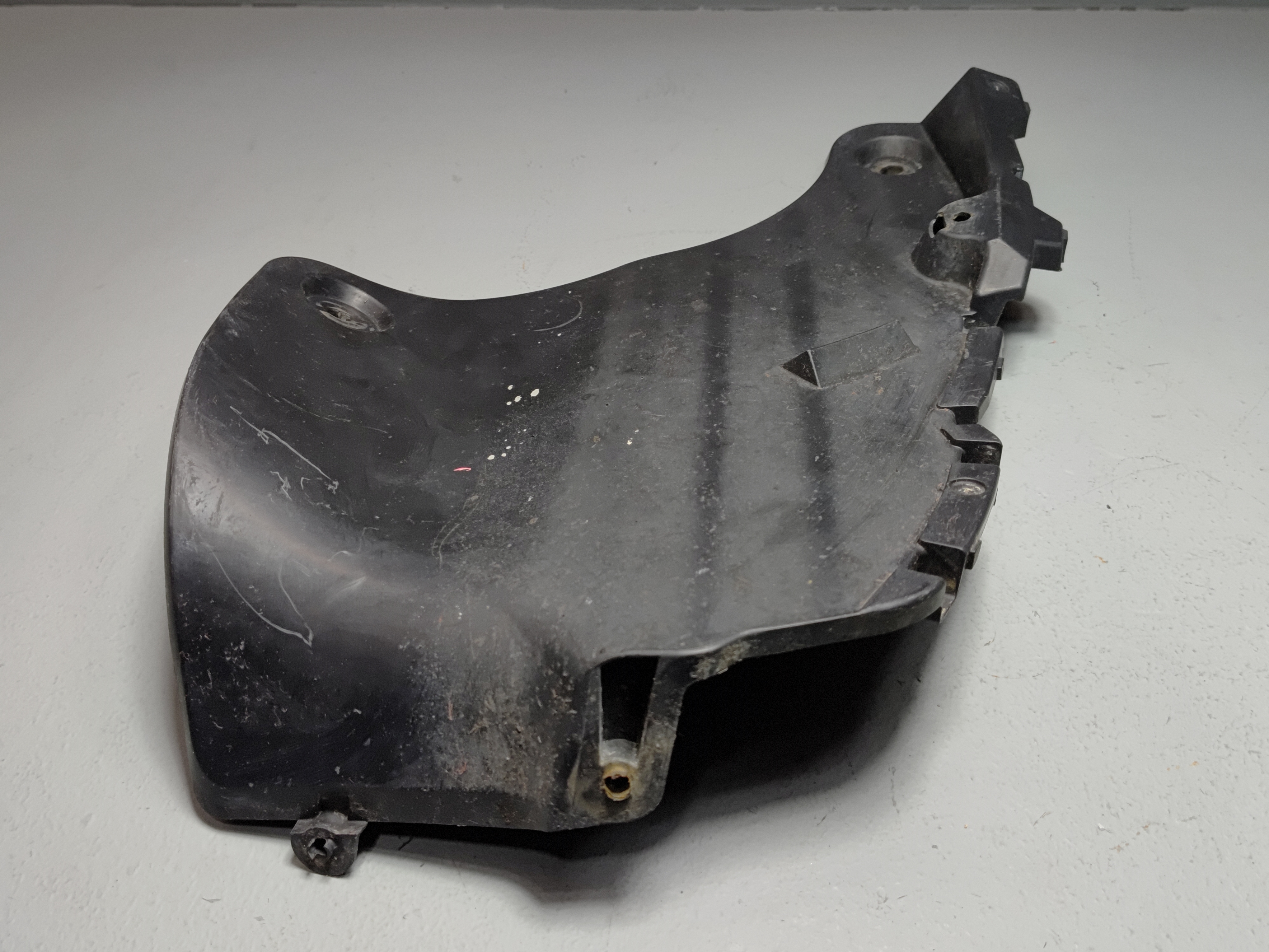 2019-2025 TOYOTA RAV4 REAR BUMPER LEFT DRIVER SIDE SEAL COVER OEM