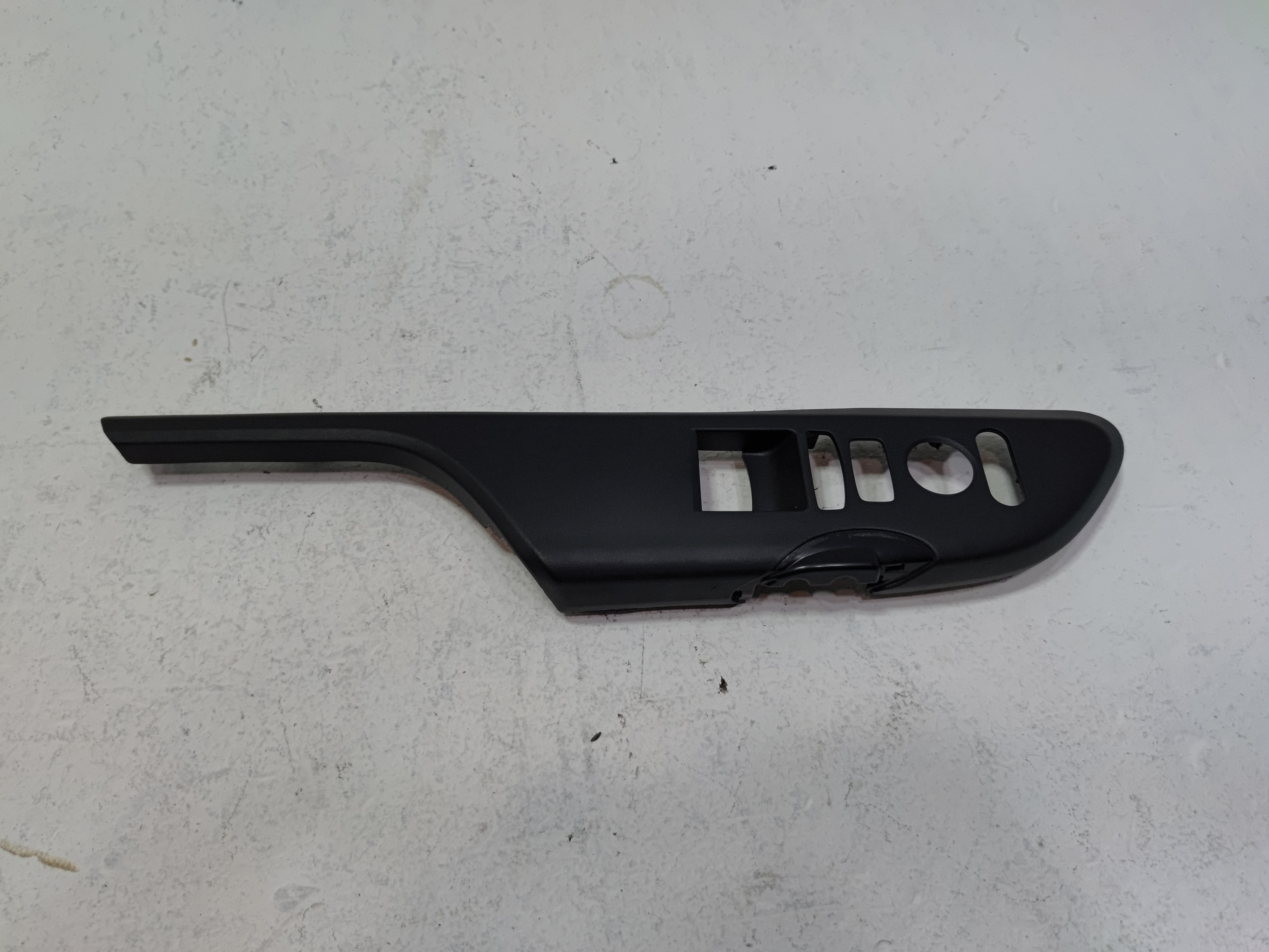 2016-20 HONDA CIVIC COUPE FRONT DRIVER SIDE DOOR MASTER WINDOW SWITCH BEZEL OEM