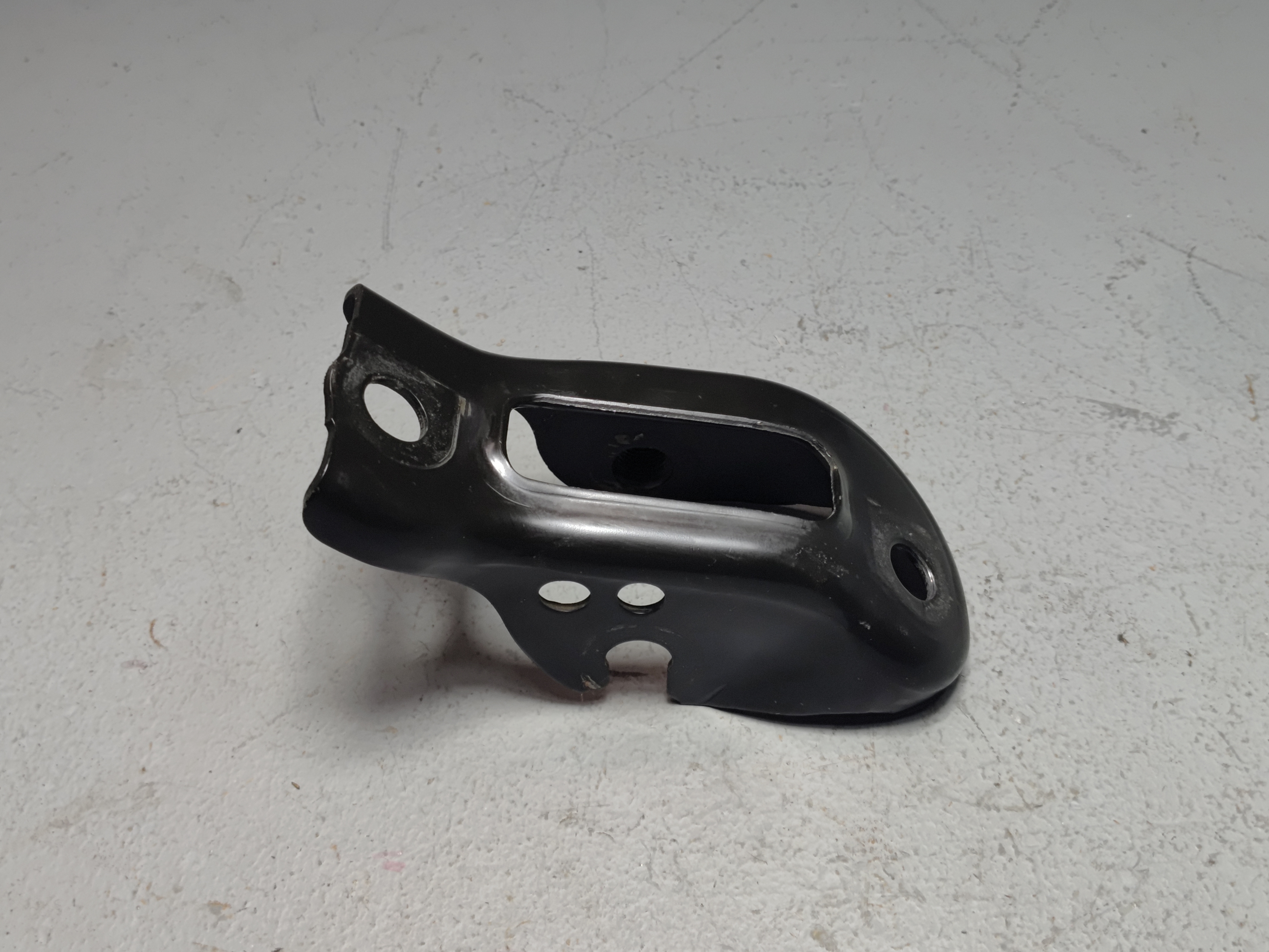 2016 - 2021 HONDA CIVIC 1.5L ENGINE MOTOR LOWER TORQUE ROD BRACKET OEM