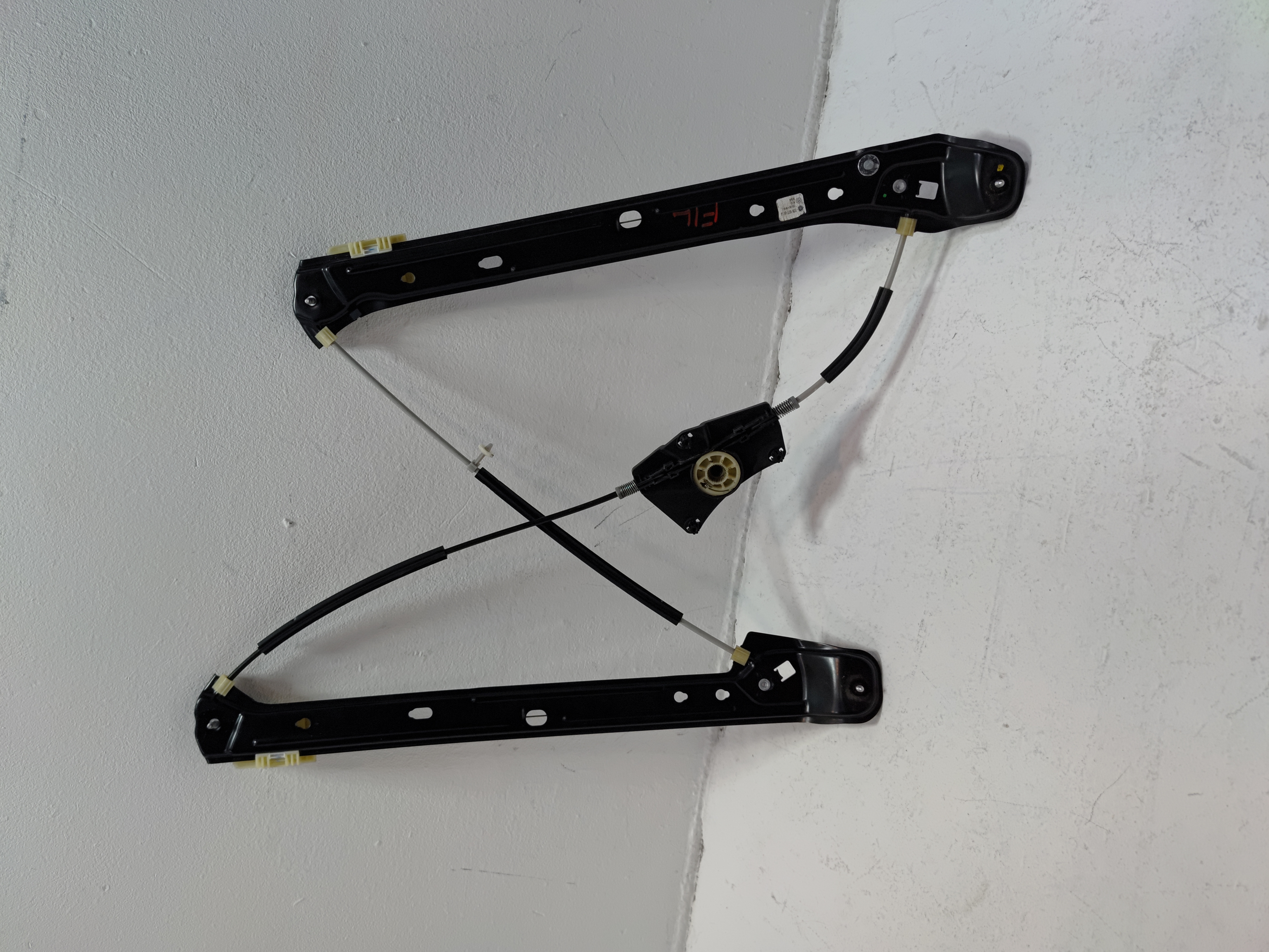 2018-2025 Volkswagen Atlas Front Left Driver Door Window Regulator OEM