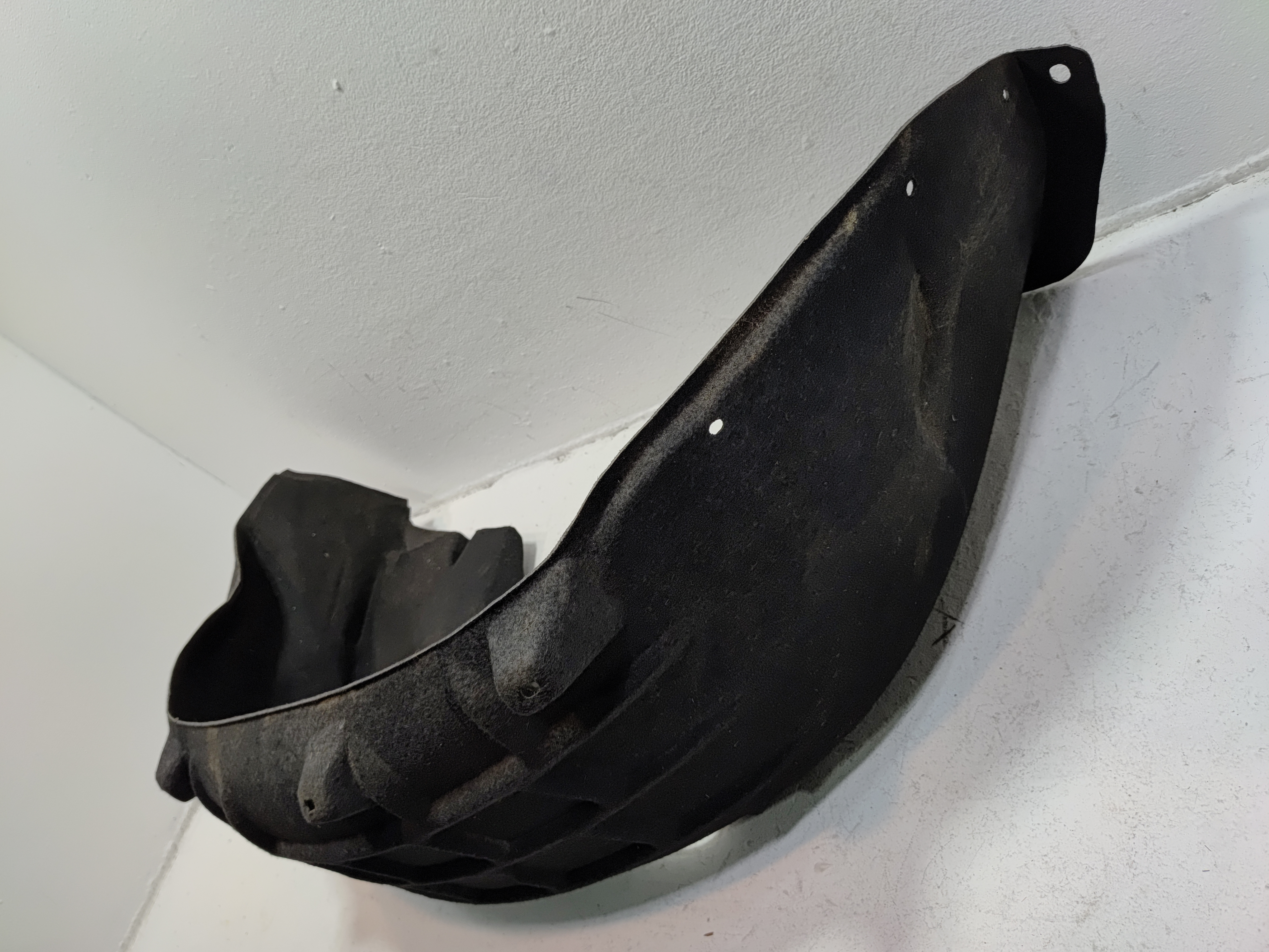 21-25 Volkswagen Atlas Rear Passenger Quarter Wheelhouse Liner Splash Guard OEM