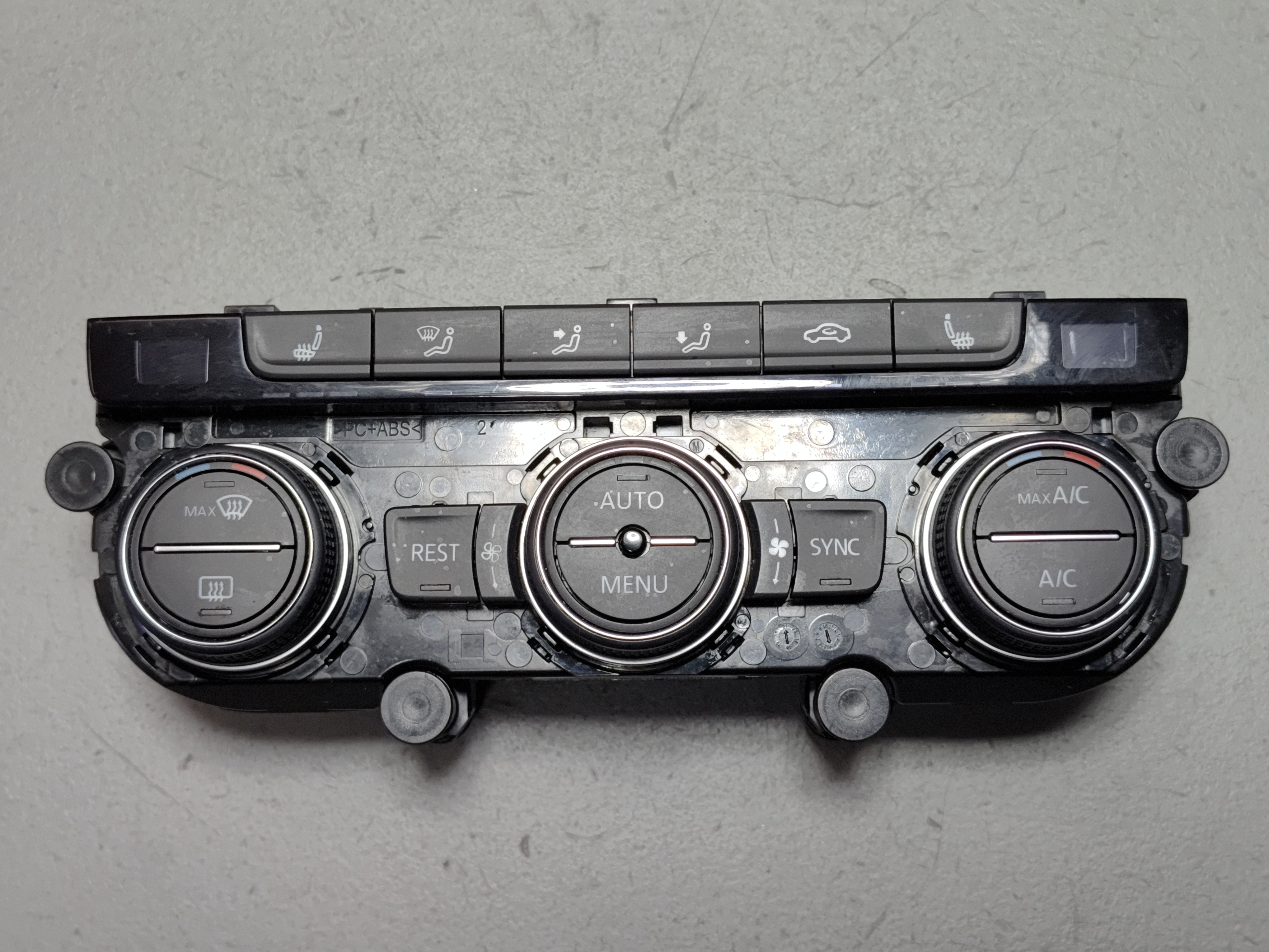 2020-2023 Volkswagen Atlas Climate Control Control Unit OEM