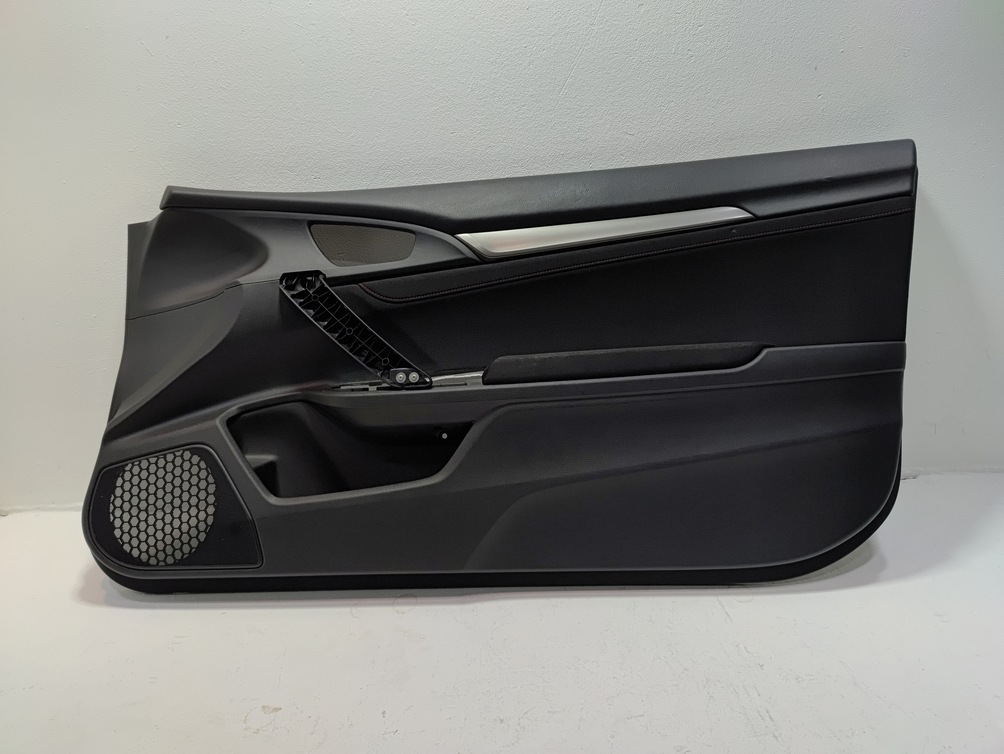 2017-2020 HONDA CIVIC COUPE SI RIGHT PASSENGER SIDE INTERIOR DOOR PANEL TRIM OEM