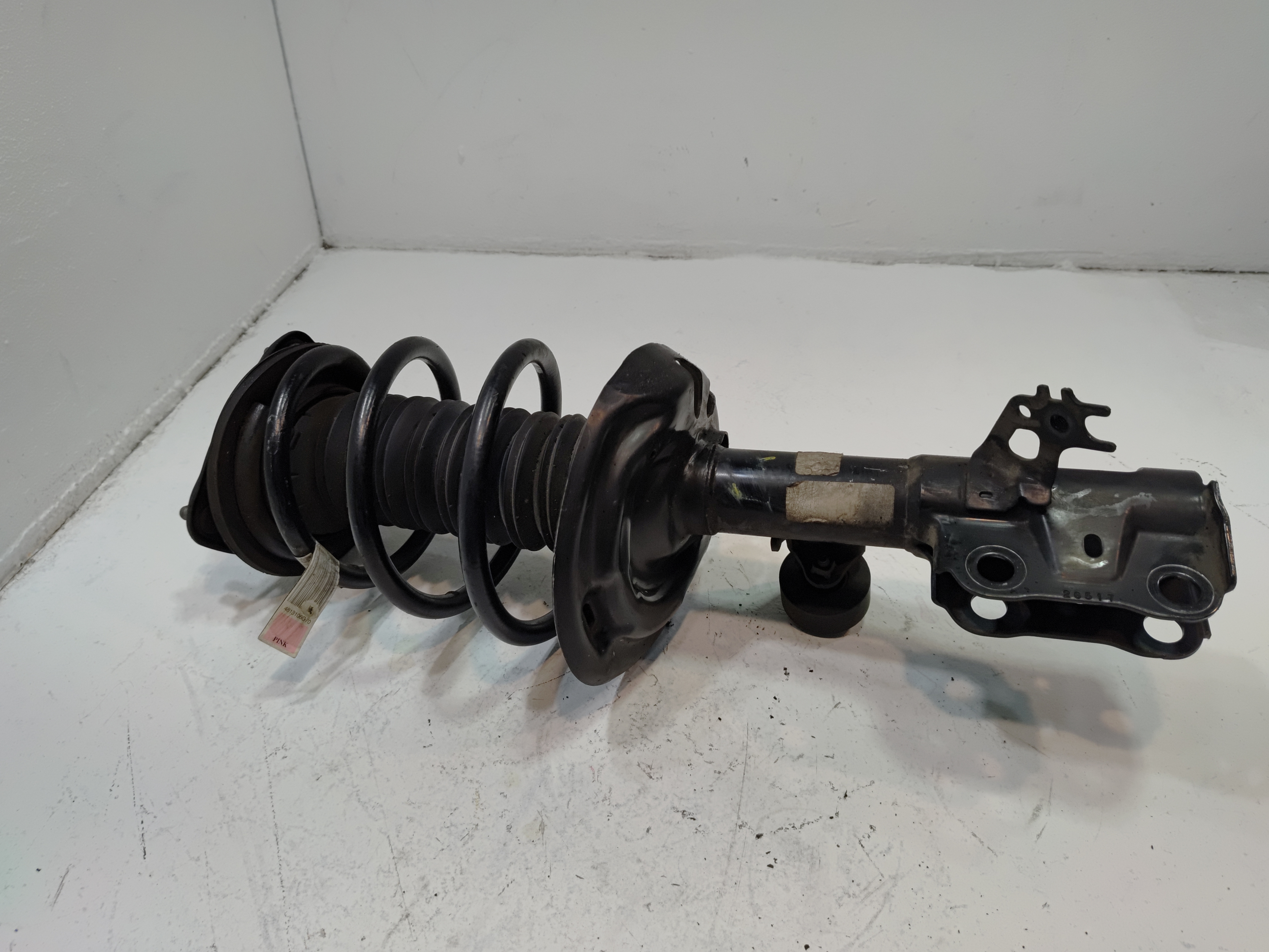 2018-2024 TOYOTA CAMRY SE XSE FRONT PASSENGER SIDE SHOCK ABSORBER STRUT OEM