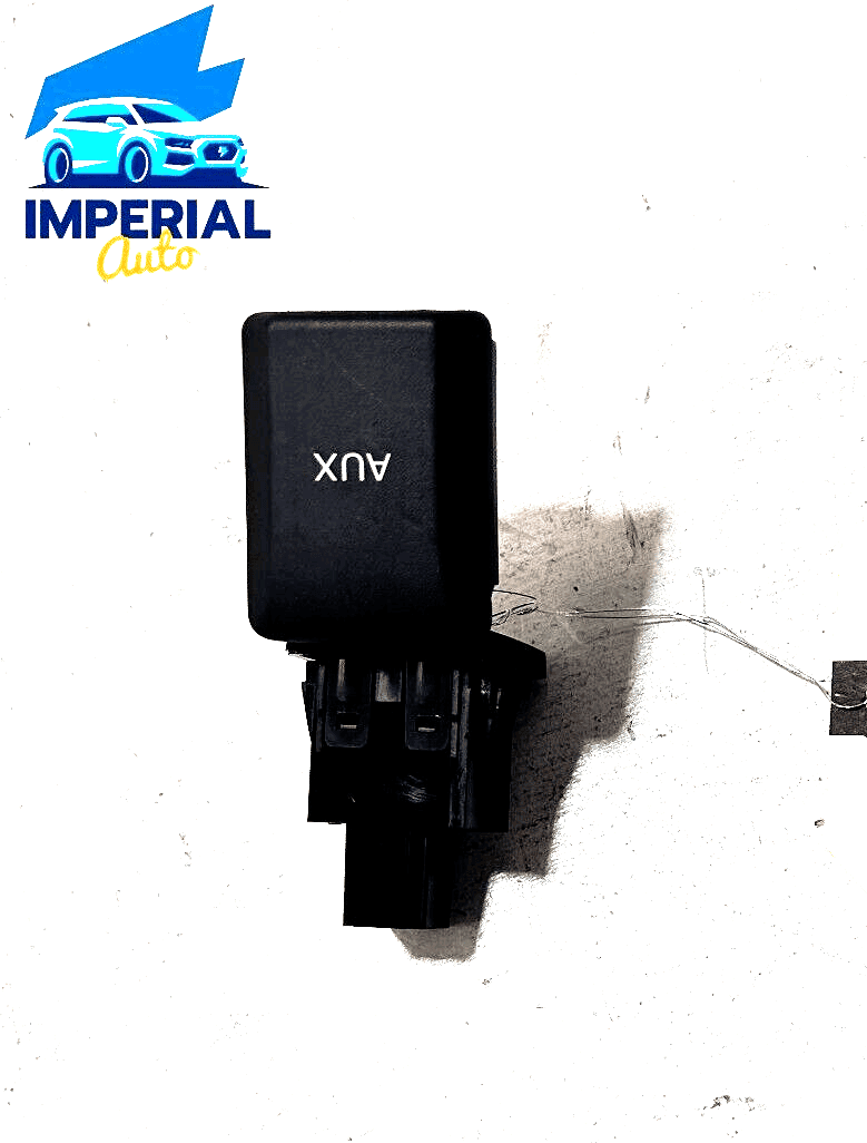 ACURA TLX TECHNO 2015-2020 Center Console Audio AUX Auxiliary In Jack OEM