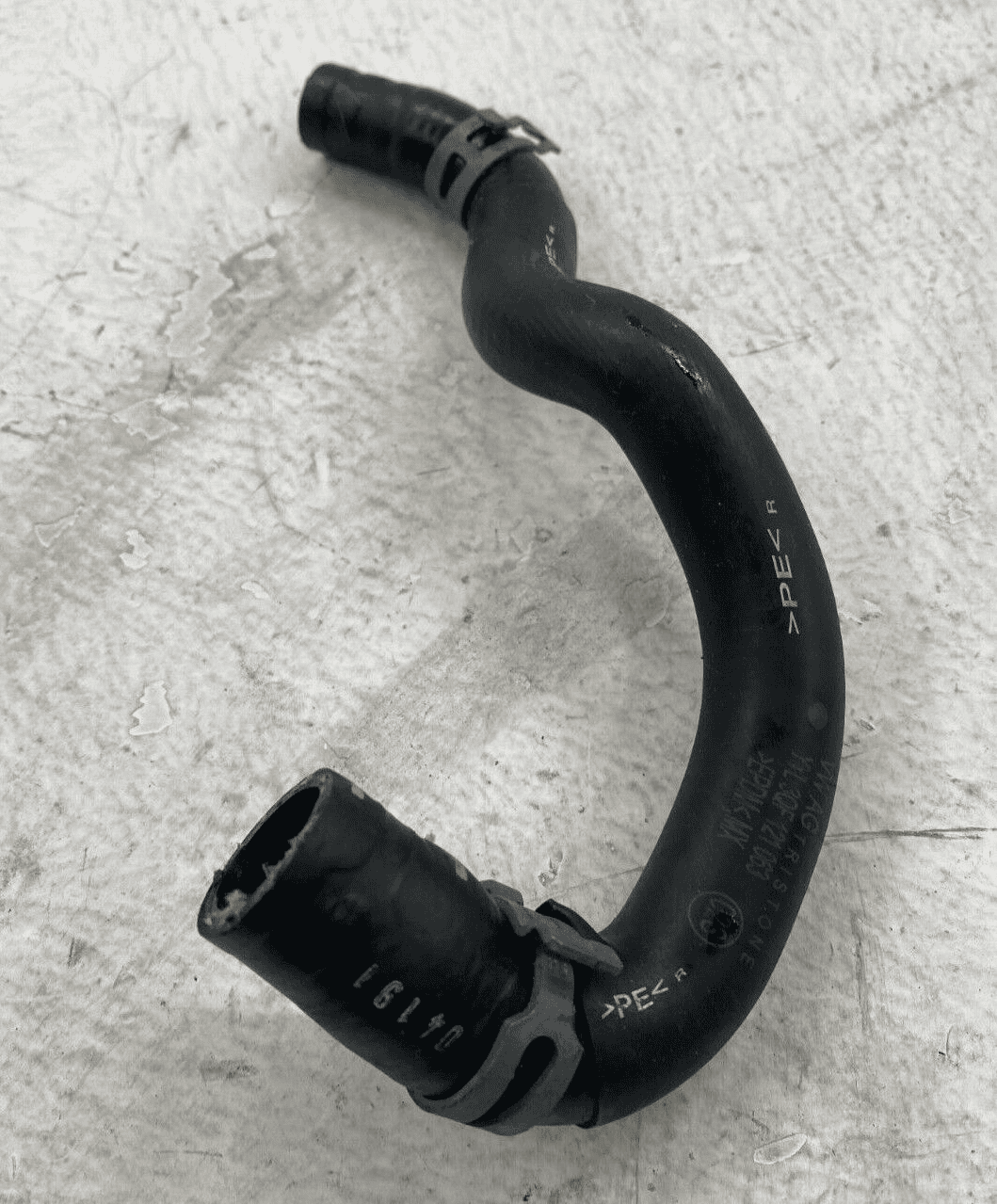Genuine 18-21 Volkswagen Atlas Coolant Hose 3QF121063 OEM