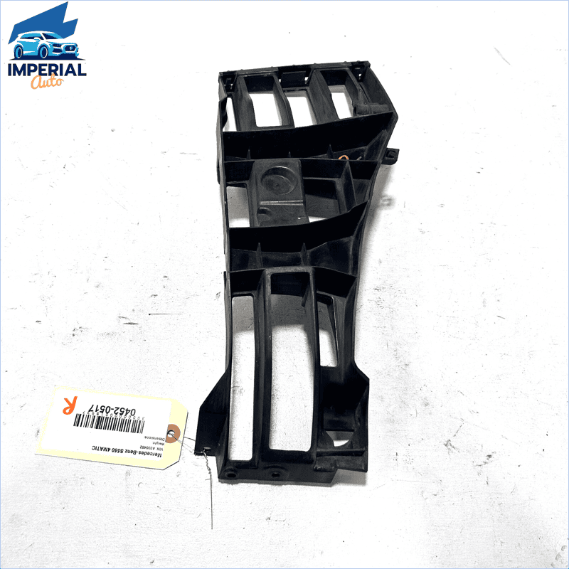 09-13 MERCEDES S550 W221 REAR RIGHT PASSENGER BUMPER GUIDE BRACKET SIDE STA
